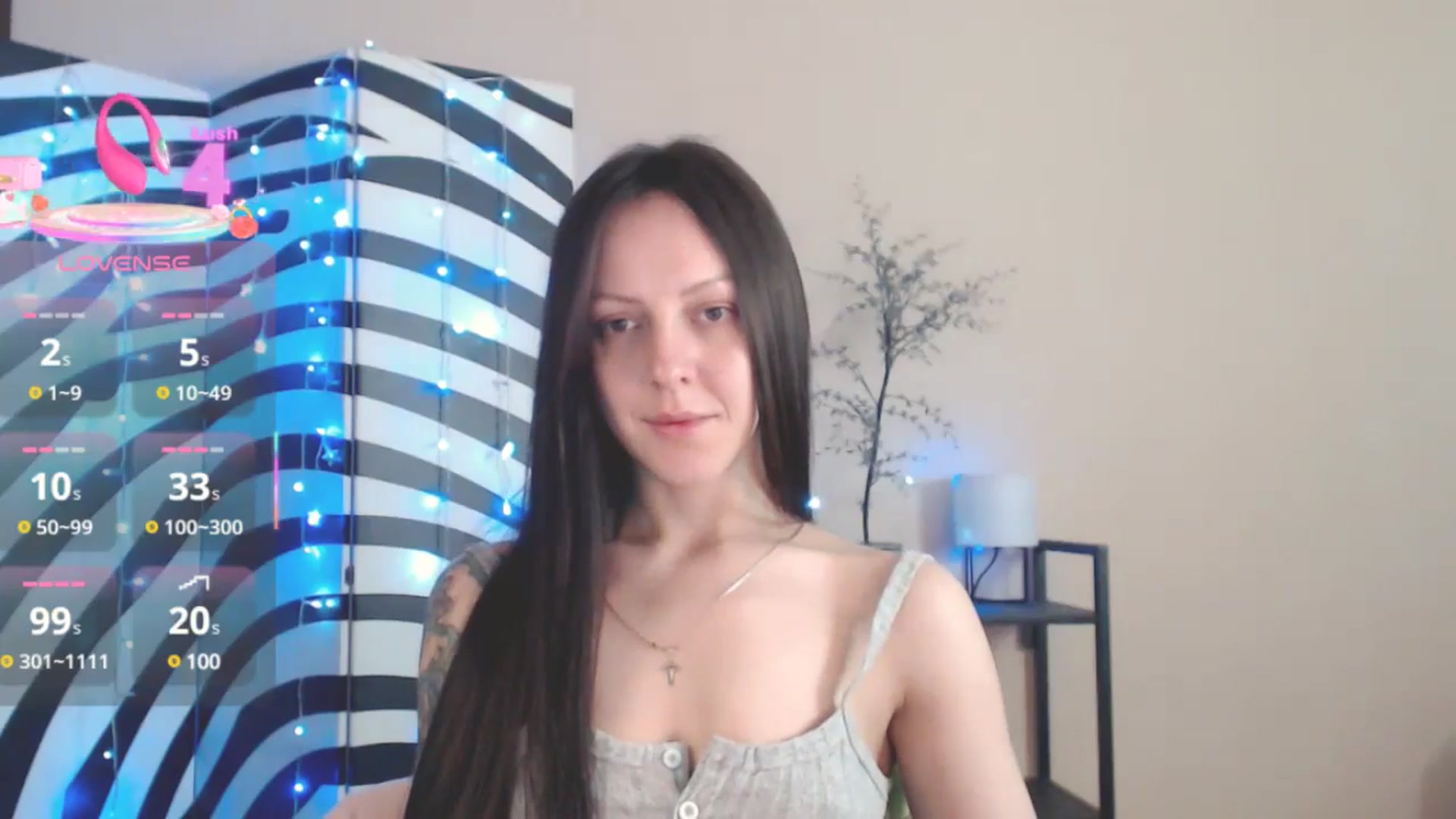 Gallery image thumbnail from MiracleMiss's myfreecams stream on, 05/27/2025, 10:35 image 17 of 20