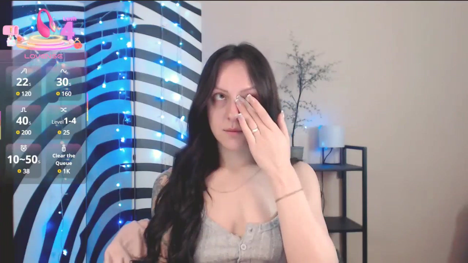 Gallery image thumbnail from MiracleMiss's myfreecams stream on, 05/28/2025, 11:21 image 2 of 20