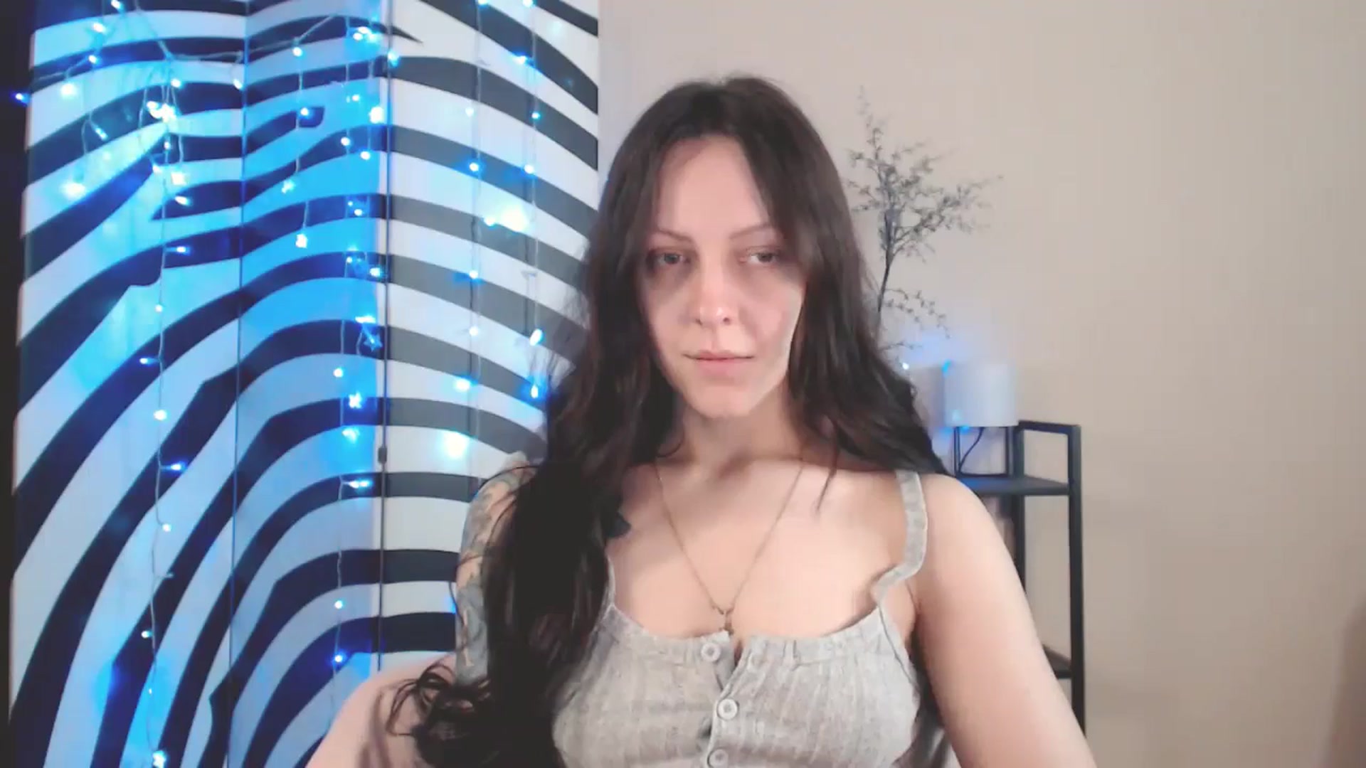 Gallery image thumbnail from MiracleMiss's myfreecams stream on, 05/29/2025, 10:54 image 20 of 20