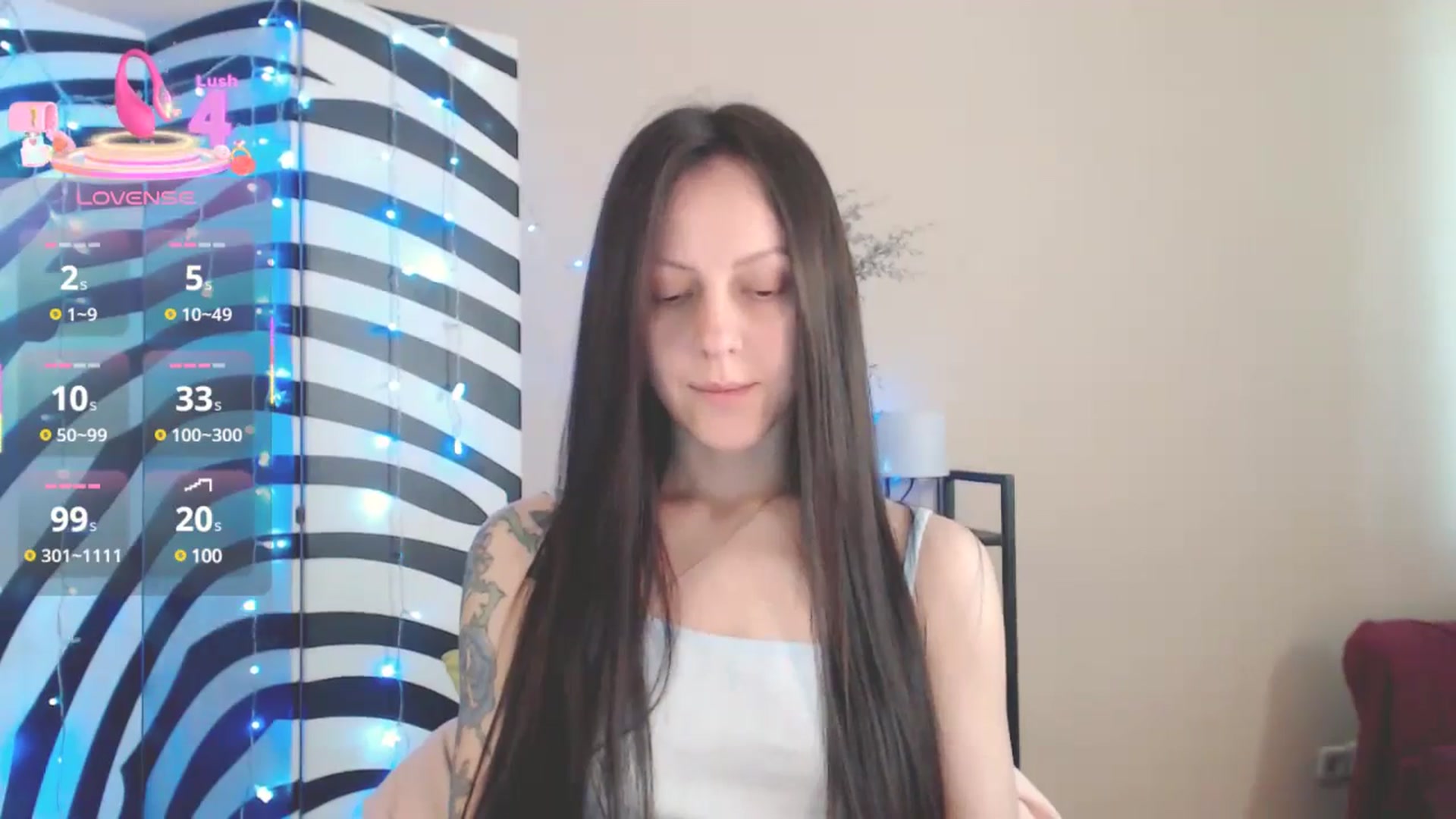 Gallery image thumbnail from MiracleMiss's myfreecams stream on, 05/30/2025, 09:49 image 9 of 20