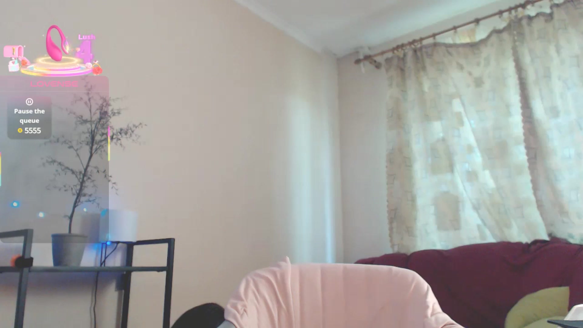 Gallery image thumbnail from MiracleMiss's myfreecams stream on, 05/31/2025, 10:06 image 9 of 20