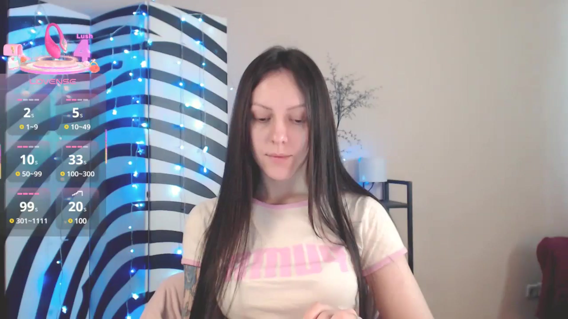 Gallery image thumbnail from MiracleMiss's myfreecams stream on, 06/01/2025, 10:16 image 9 of 20