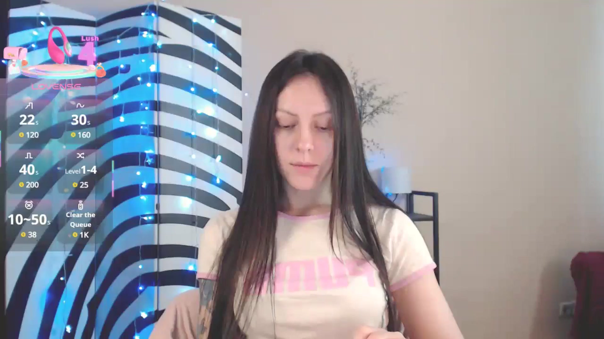 Gallery image thumbnail from MiracleMiss's myfreecams stream on, 06/01/2025, 10:16 image 10 of 20