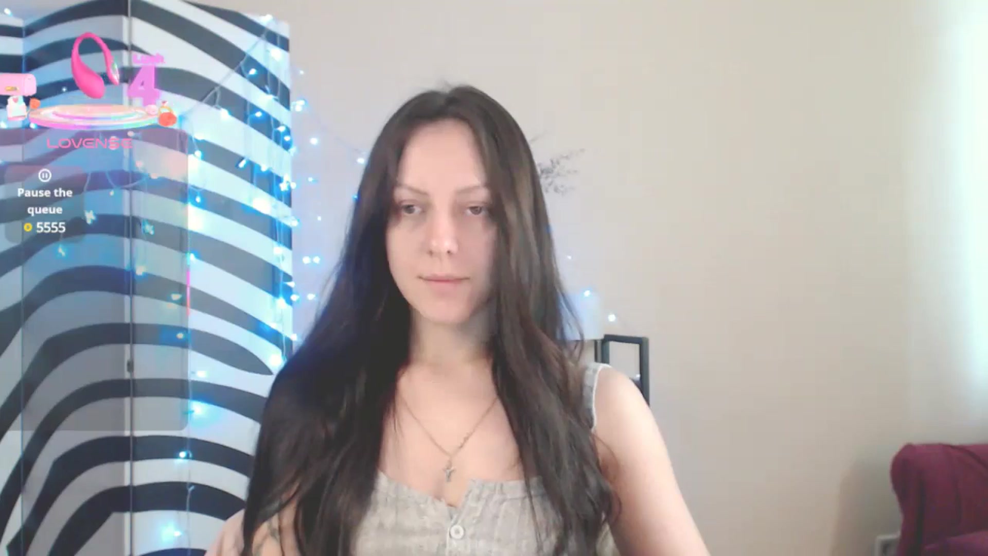 Gallery image thumbnail from MiracleMiss's myfreecams stream on, 06/04/2025, 12:58 image 5 of 20