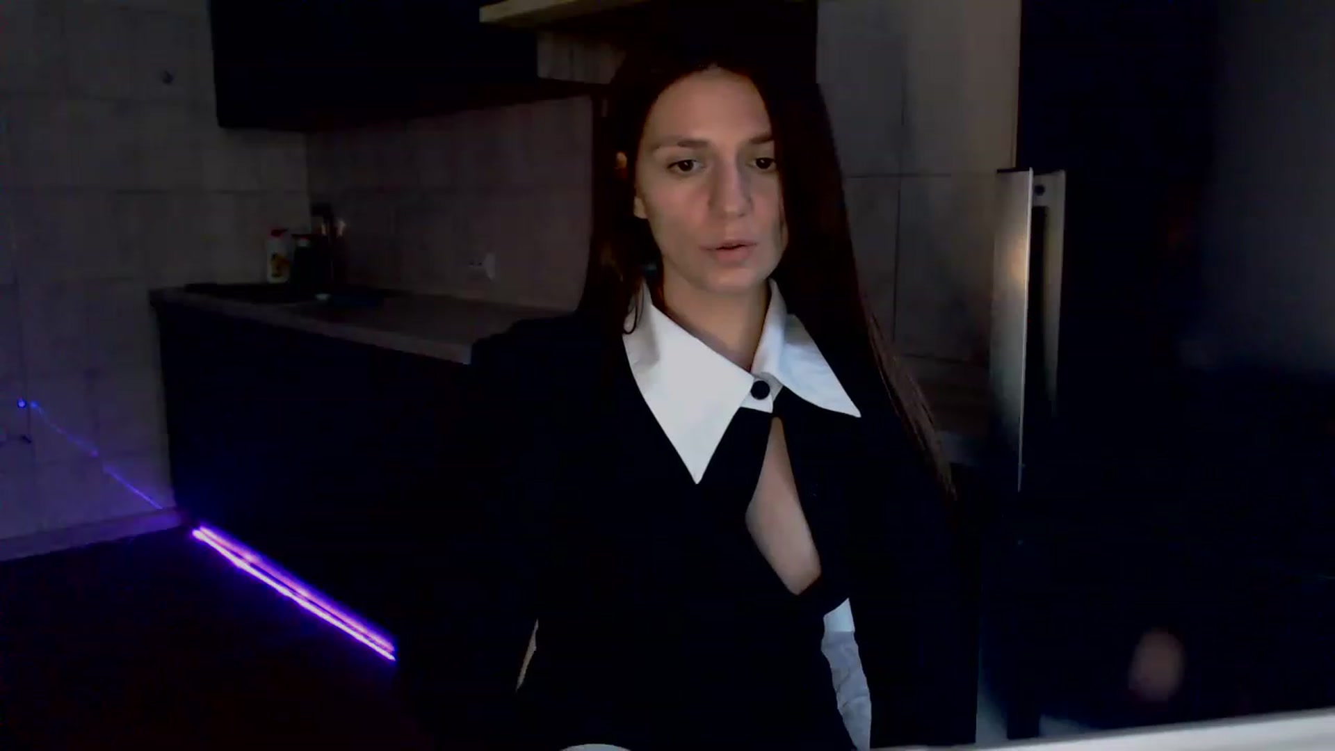 Gallery image thumbnail from MiracleSweet's myfreecams stream on, 01/07/2023, 11:48 image 7 of 20