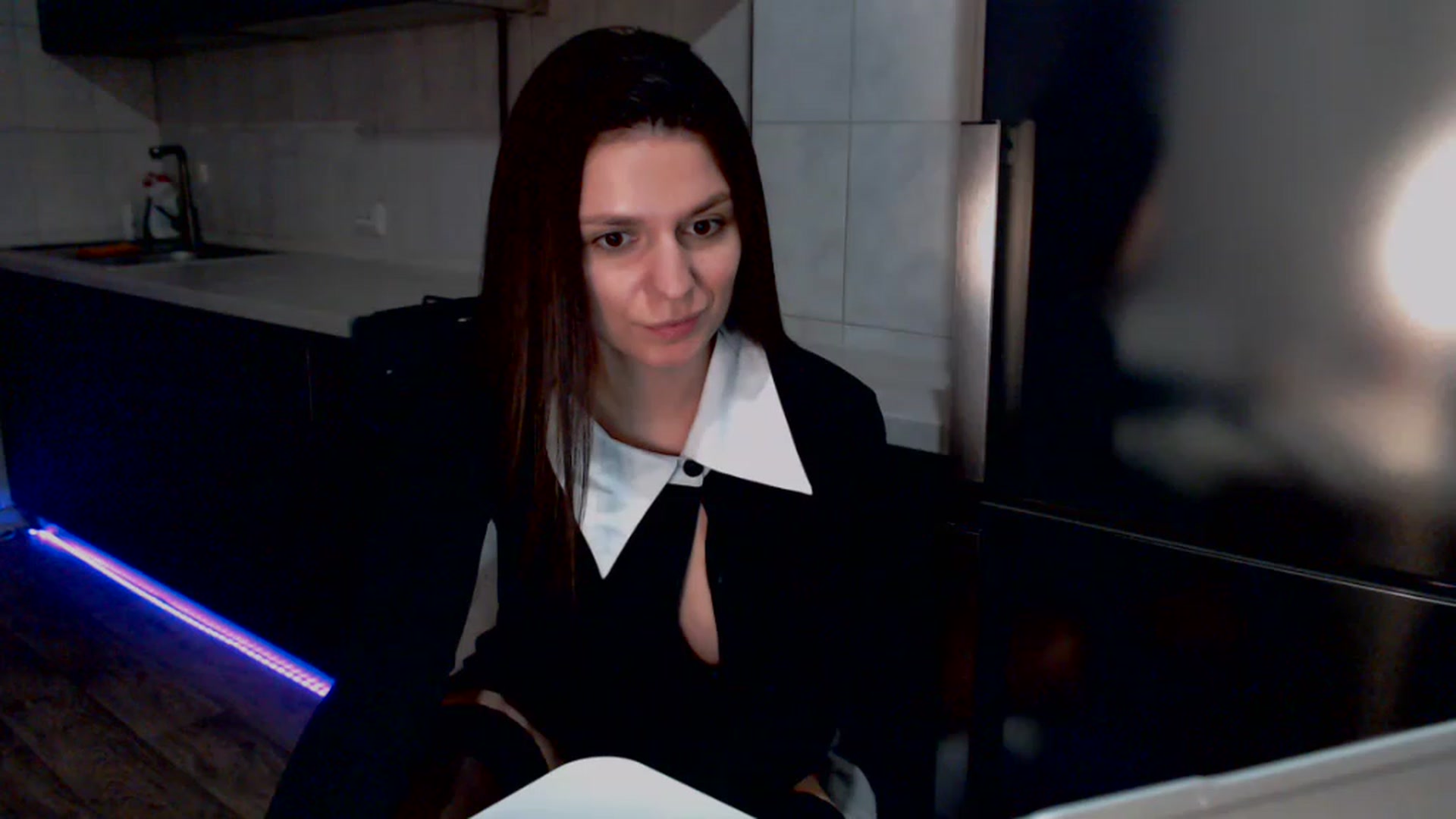 Gallery image thumbnail from MiracleSweet's myfreecams stream on, 02/05/2023, 02:15 image 19 of 20