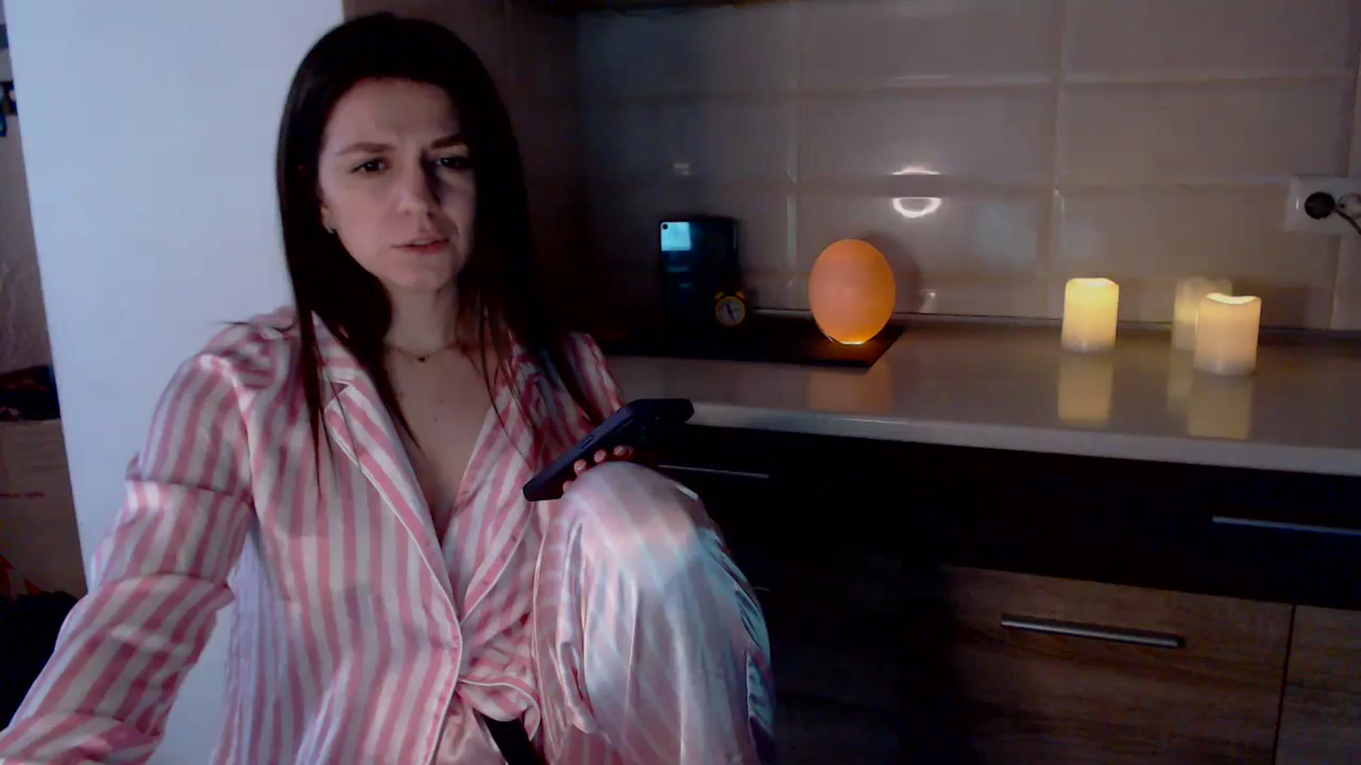 Gallery image thumbnail from MiracleSweet's myfreecams stream on, 11/19/2023, 09:37 image 15 of 20