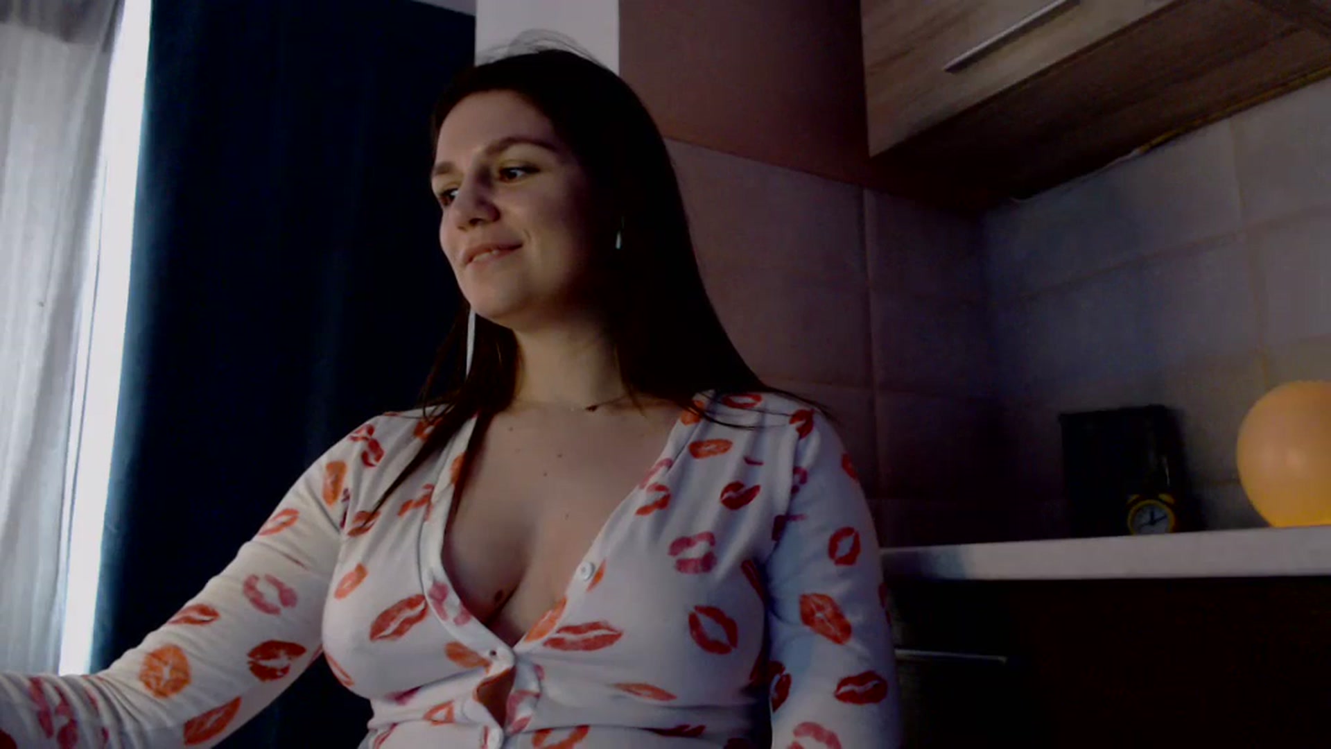 Gallery image thumbnail from MiracleSweet's myfreecams stream on, 11/20/2023, 10:26 image 6 of 20