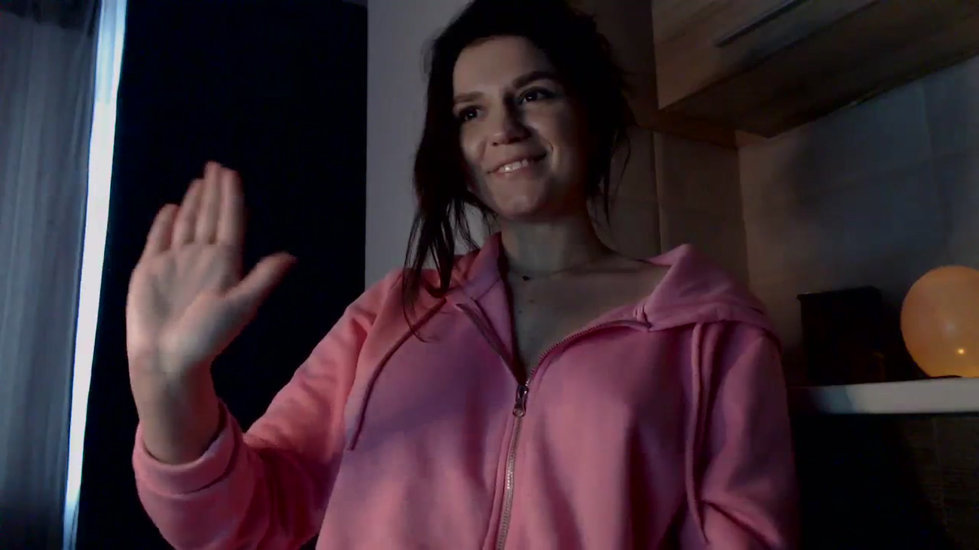 Gallery image thumbnail from MiracleSweet's myfreecams stream on, 11/21/2023, 10:24 image 14 of 20