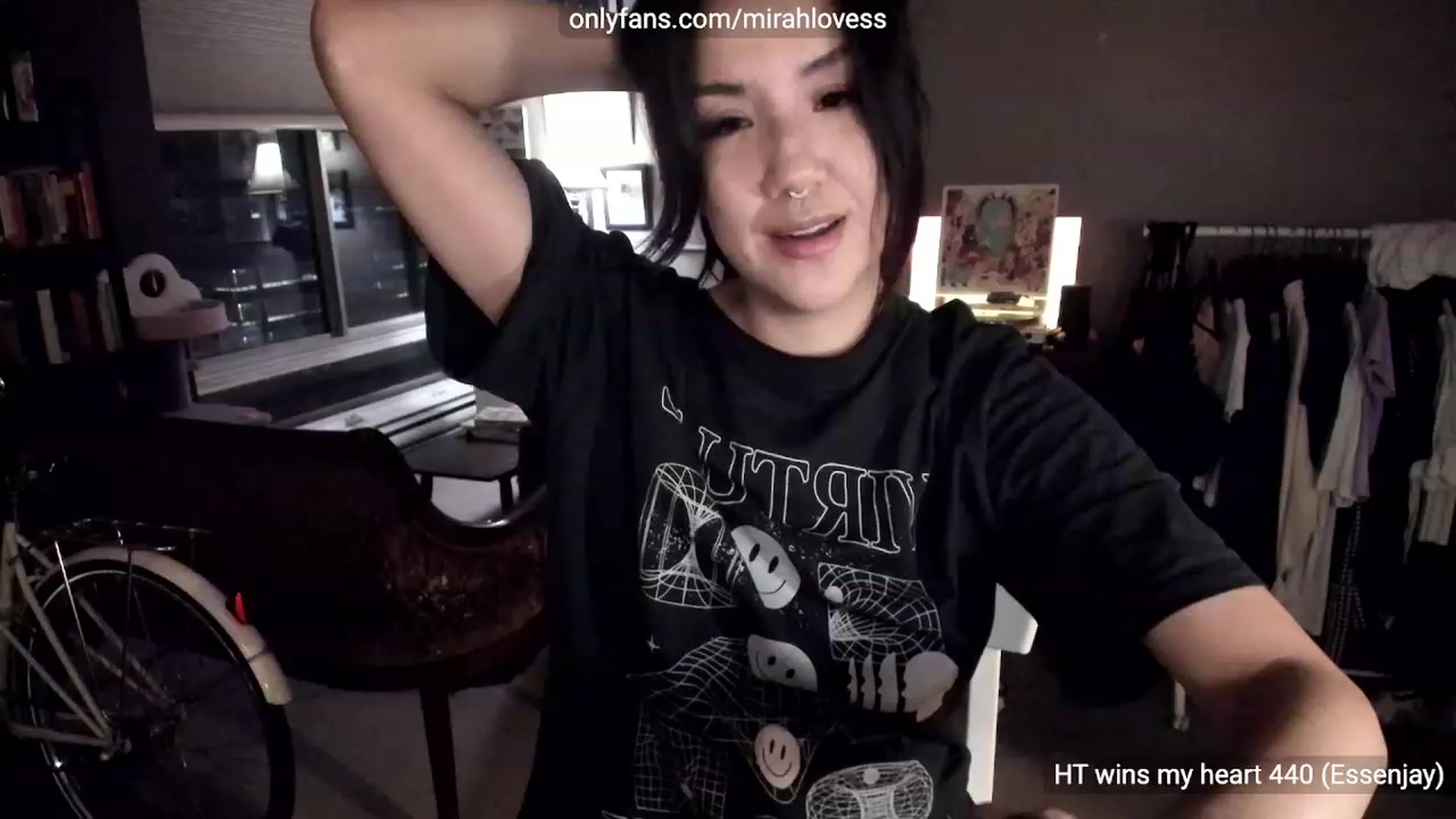 Gallery image thumbnail from Mirah's myfreecams stream on, 06/15/2023, 06:32 image 10 of 20