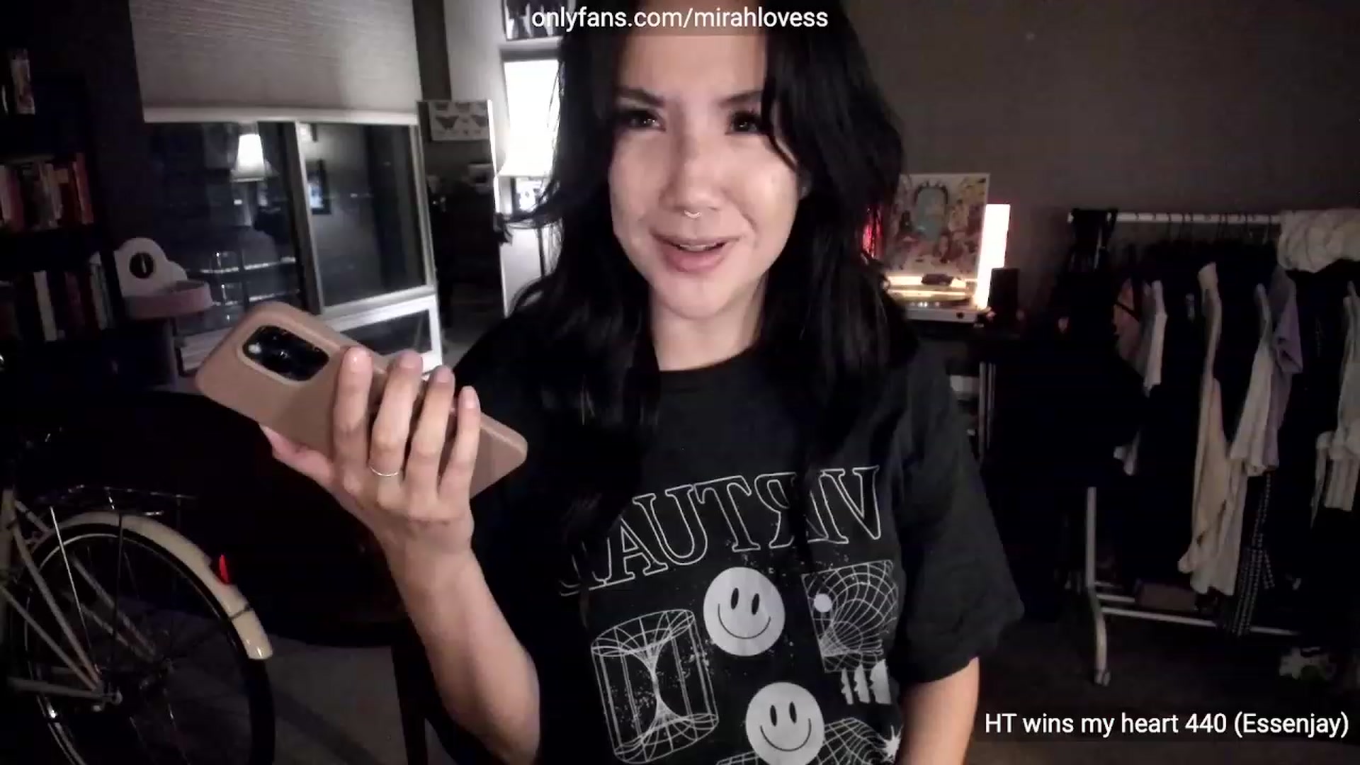 Gallery image thumbnail from Mirah's myfreecams stream on, 06/15/2023, 06:32 image 15 of 20