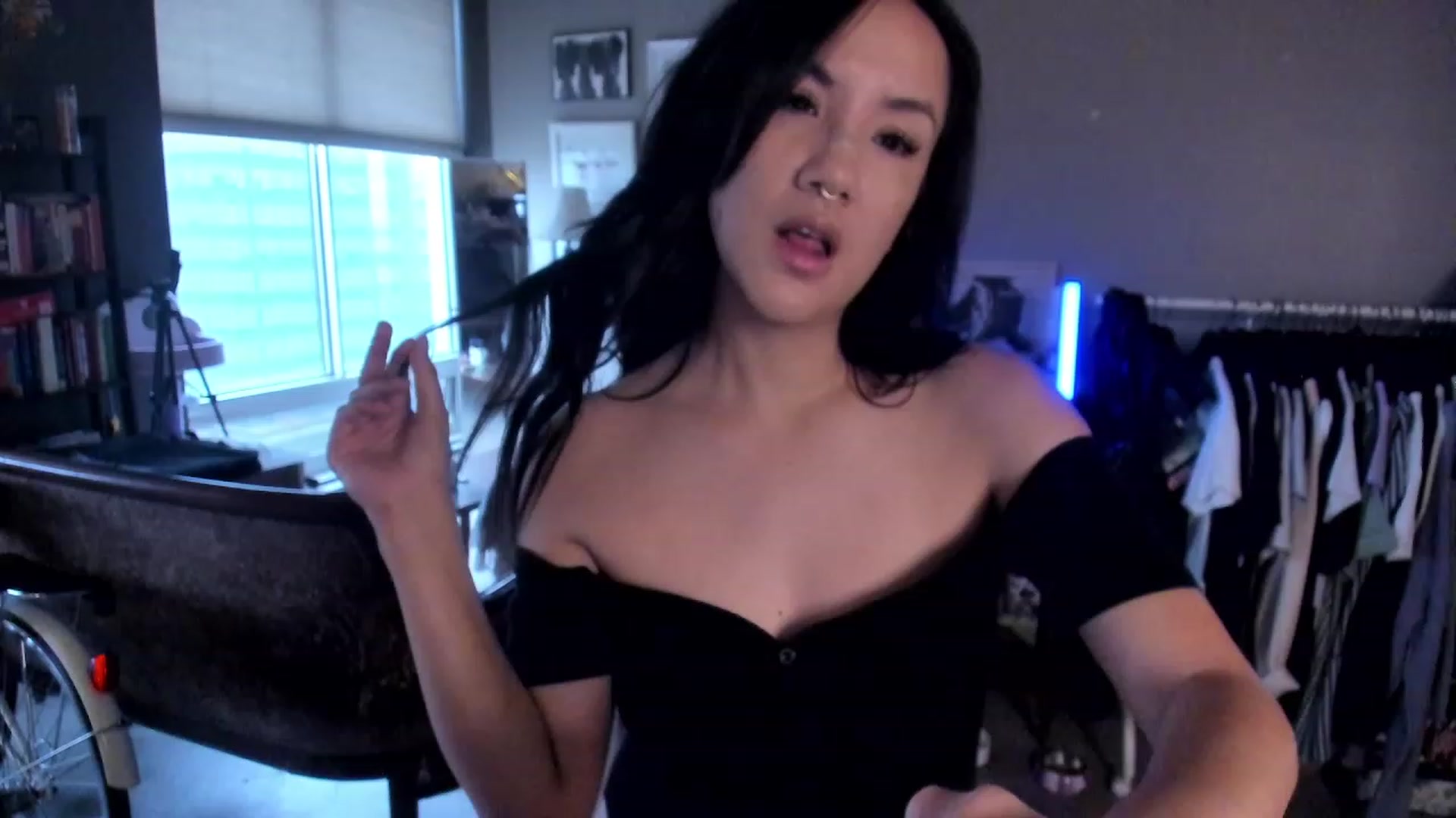 Gallery image thumbnail from Mirah's myfreecams stream on, 07/16/2023, 01:54 image 13 of 20
