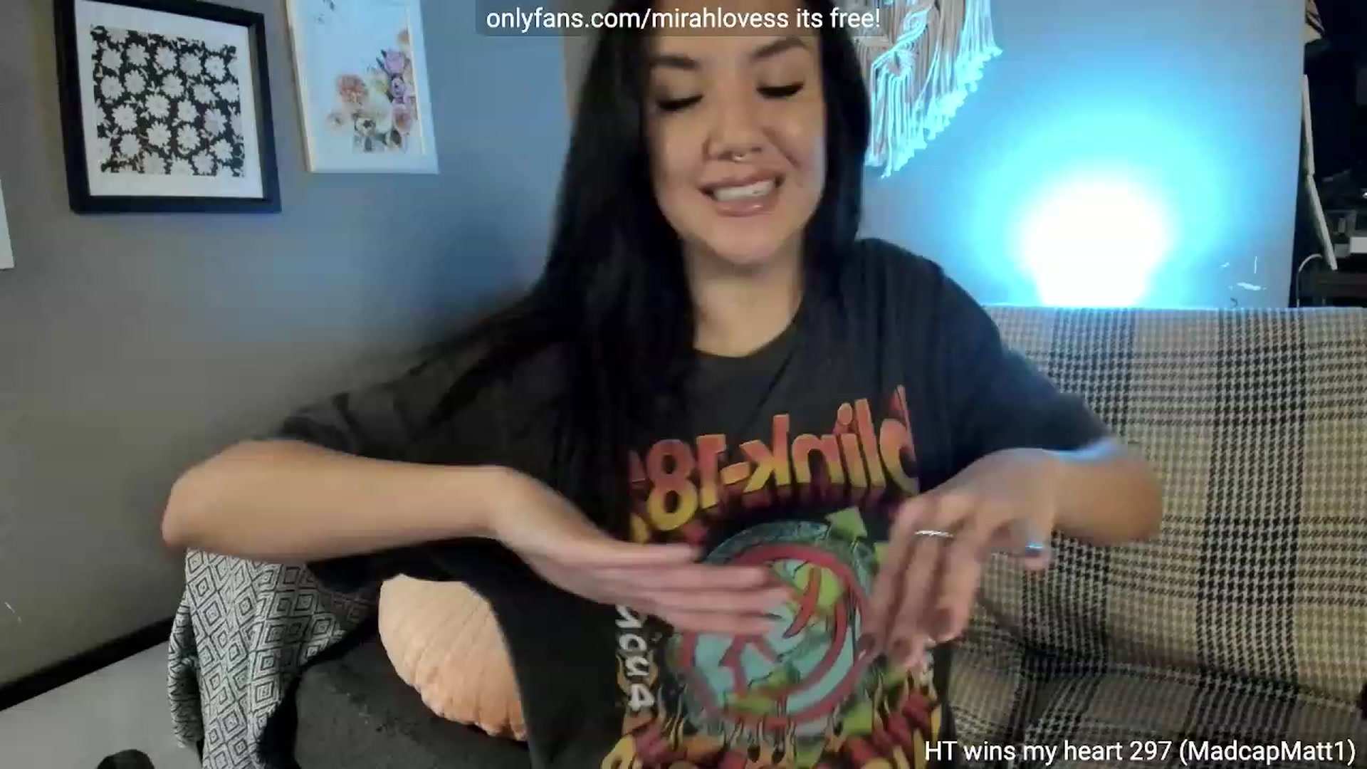 Gallery image thumbnail from Mirah's myfreecams stream on, 11/24/2023, 05:12 image 4 of 20