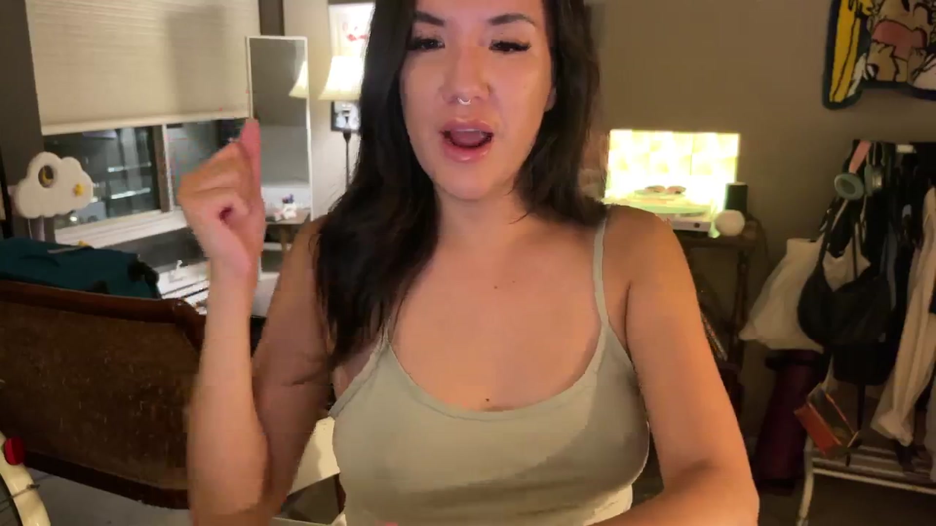 Gallery image thumbnail from Mirah's myfreecams stream on, 07/31/2024, 05:22 image 2 of 20