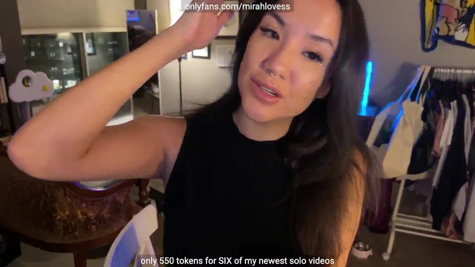 Gallery image thumbnail from Mirah's myfreecams stream on, 10/16/2024, 05:02 image 19 of 20
