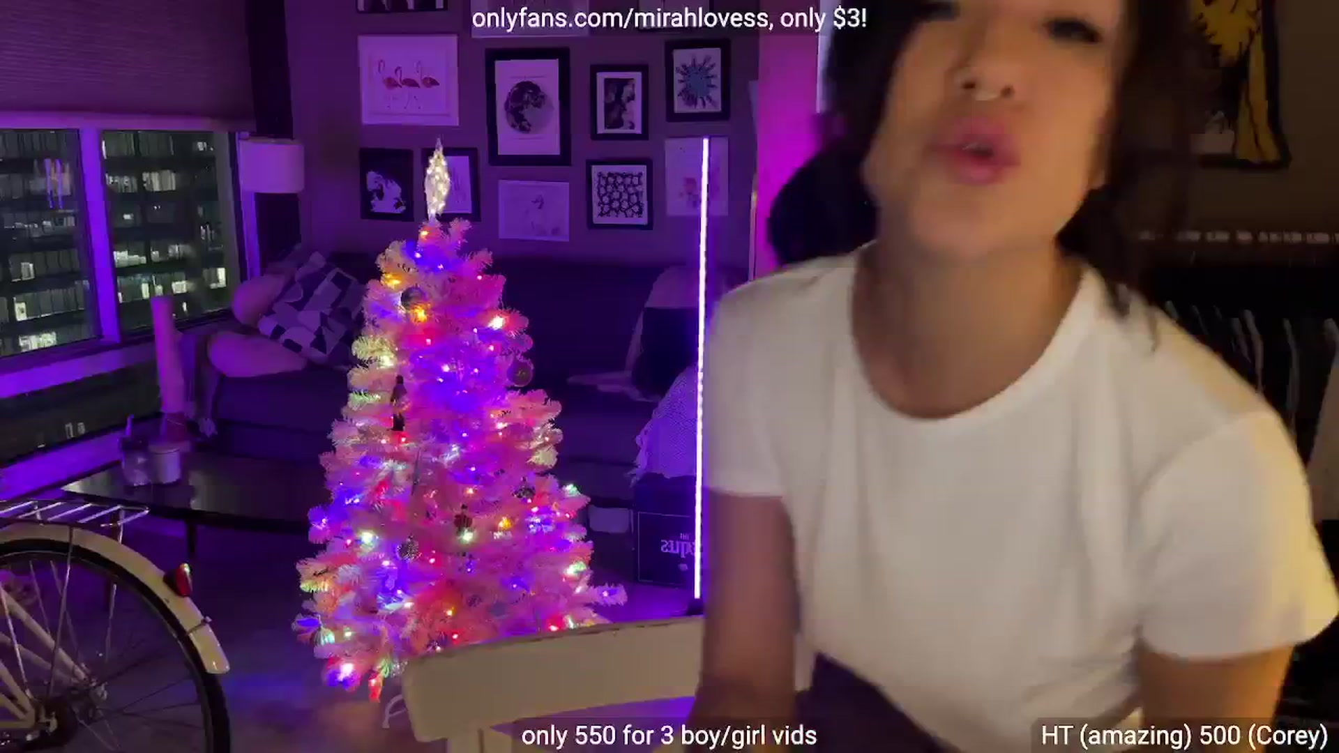 Gallery image thumbnail from Mirah's myfreecams stream on, 12/18/2025, 03:39 image 4 of 20