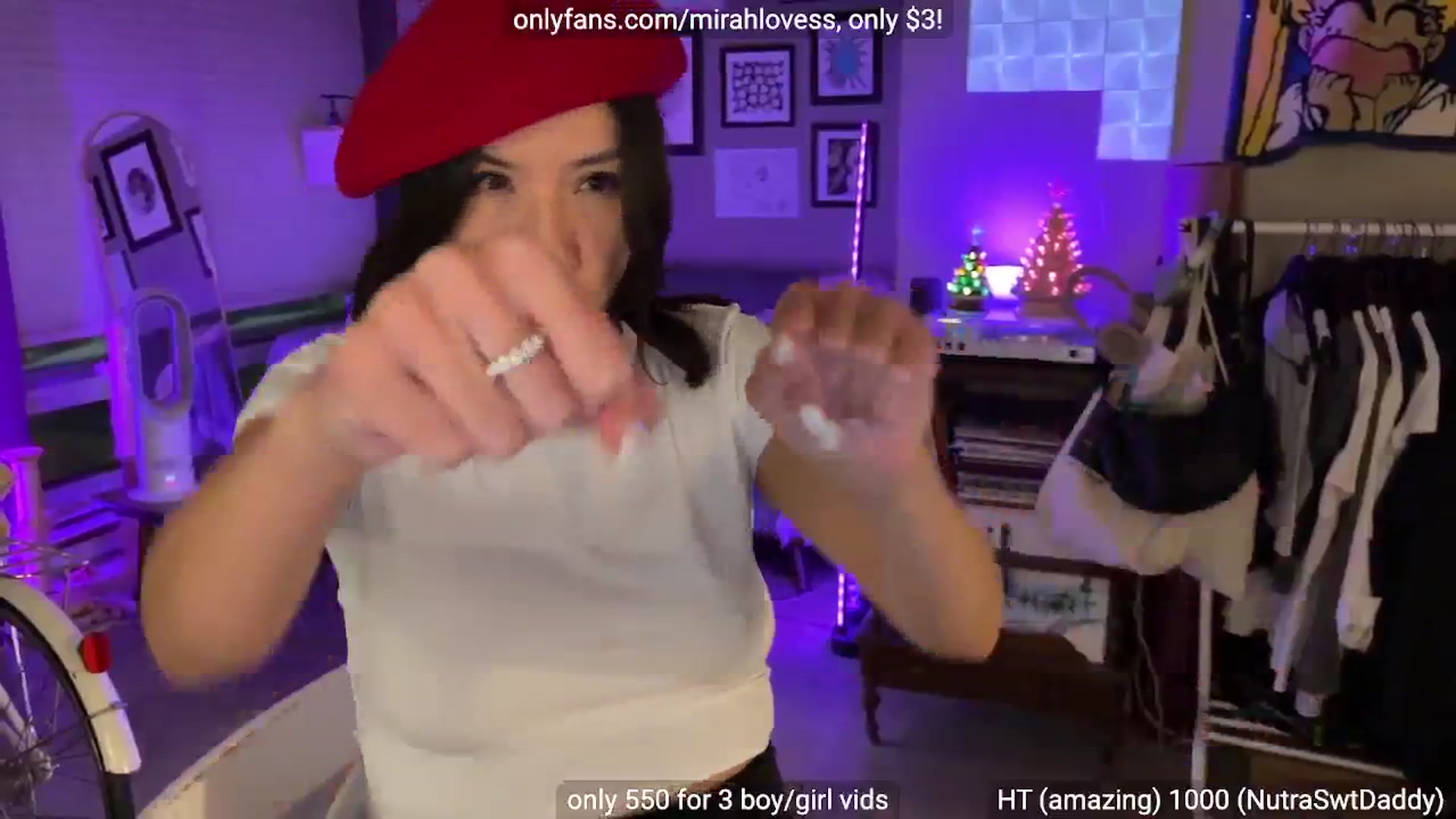 Gallery image thumbnail from Mirah's myfreecams stream on, 12/24/2025, 05:01 image 8 of 20
