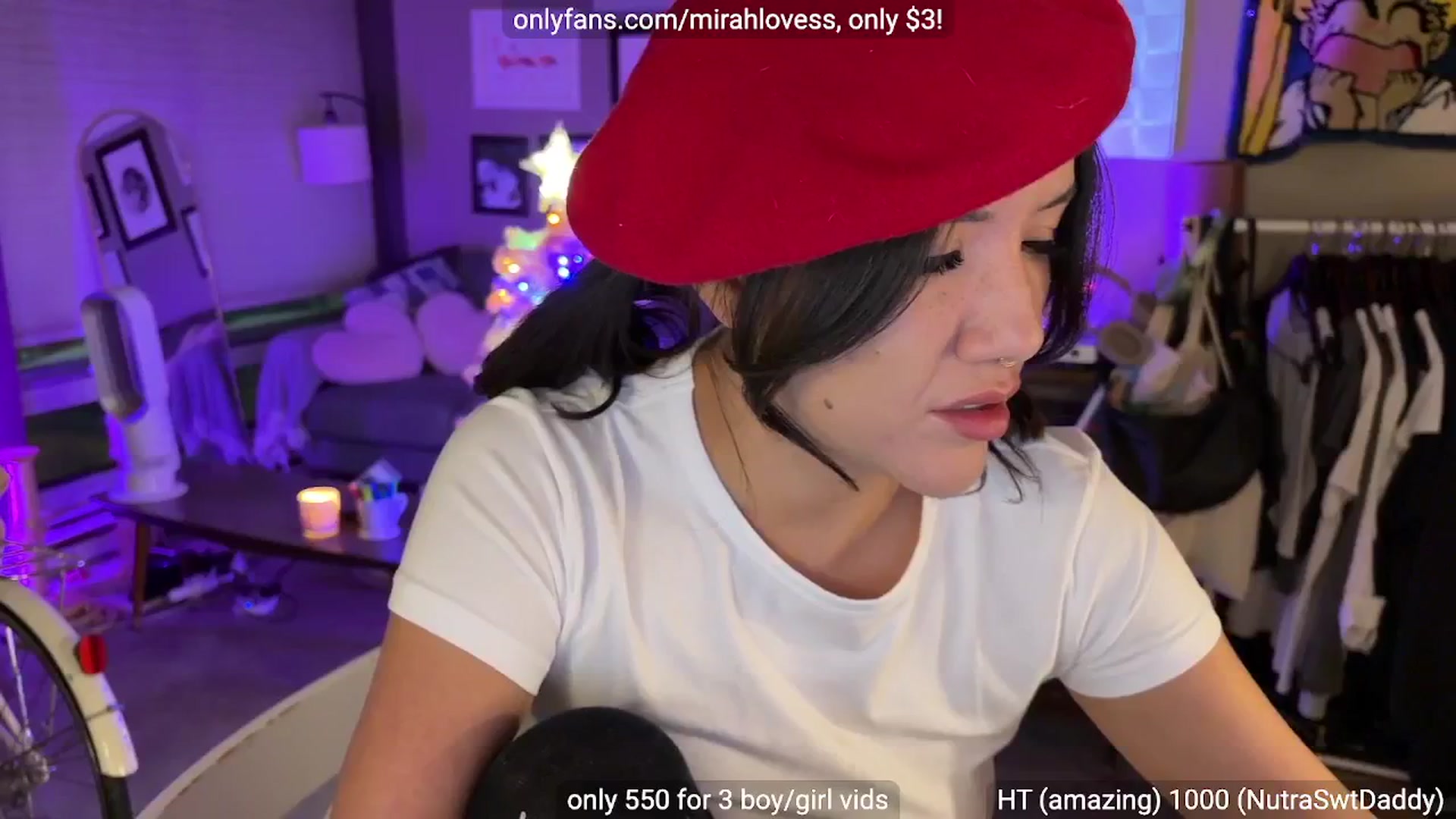 Gallery image thumbnail from Mirah's myfreecams stream on, 12/24/2025, 05:01 image 1 of 20