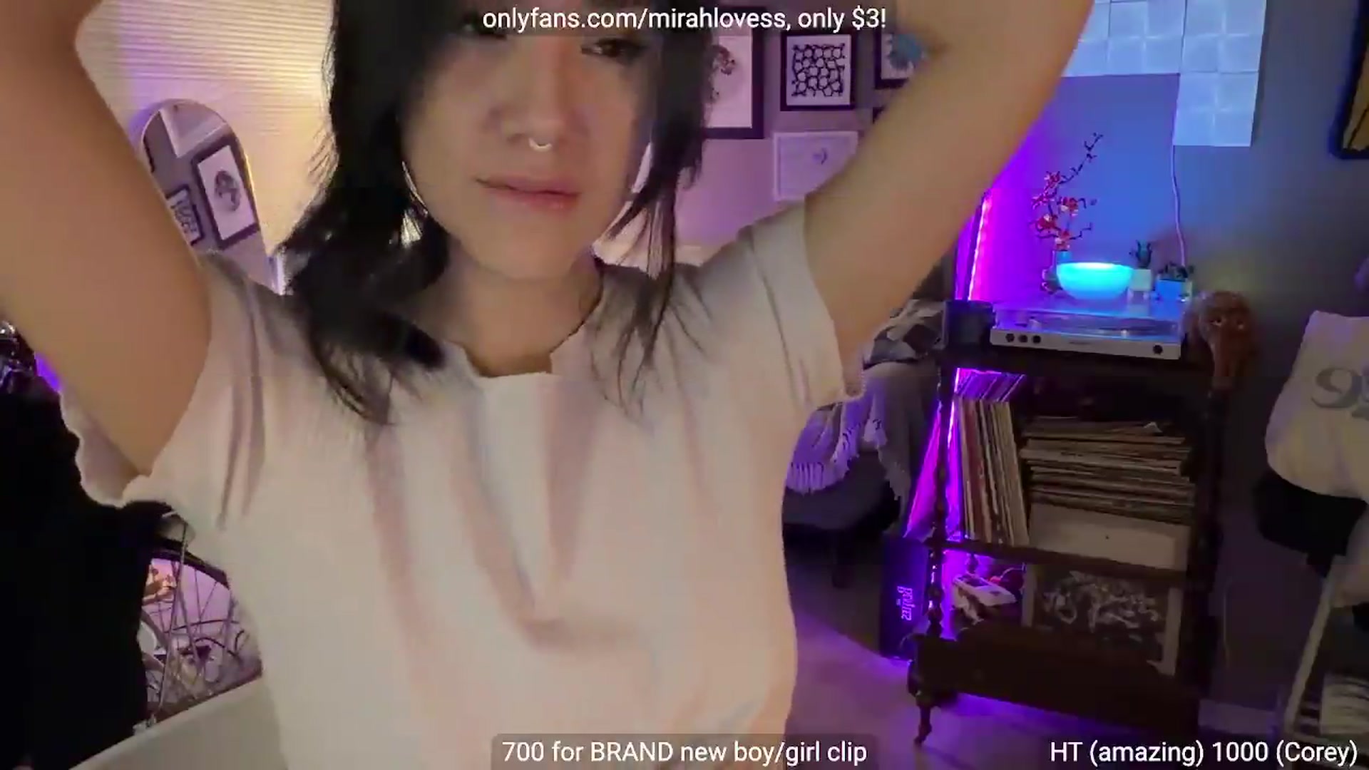 Gallery image thumbnail from Mirah's myfreecams stream on, 04/25/2026, 03:12 image 17 of 20