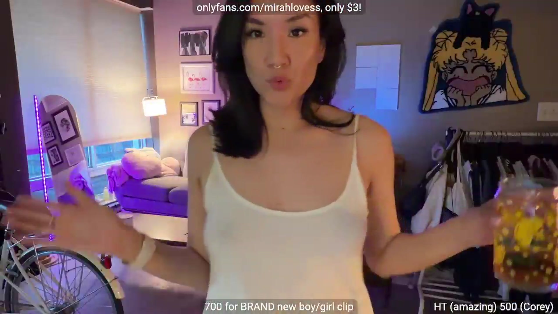 Gallery image thumbnail from Mirah's myfreecams stream on, 05/09/2026, 03:34 image 10 of 20