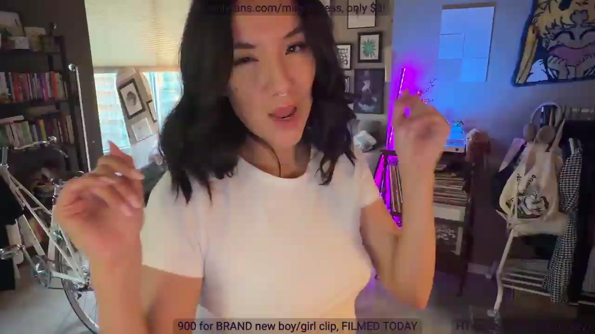 Gallery image thumbnail from Mirah's myfreecams stream on, 05/16/2026, 03:05 image 10 of 20