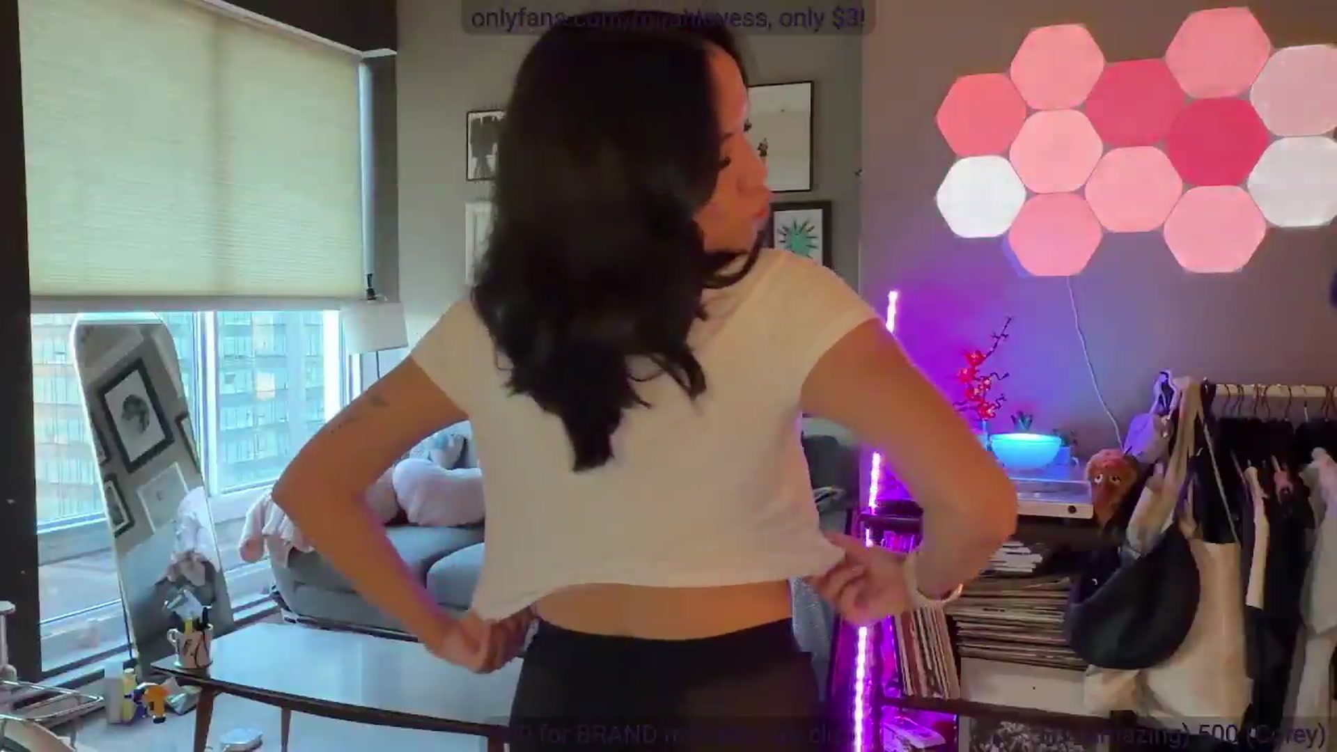 Gallery image thumbnail from Mirah's myfreecams stream on, 05/23/2026, 03:30 image 6 of 20