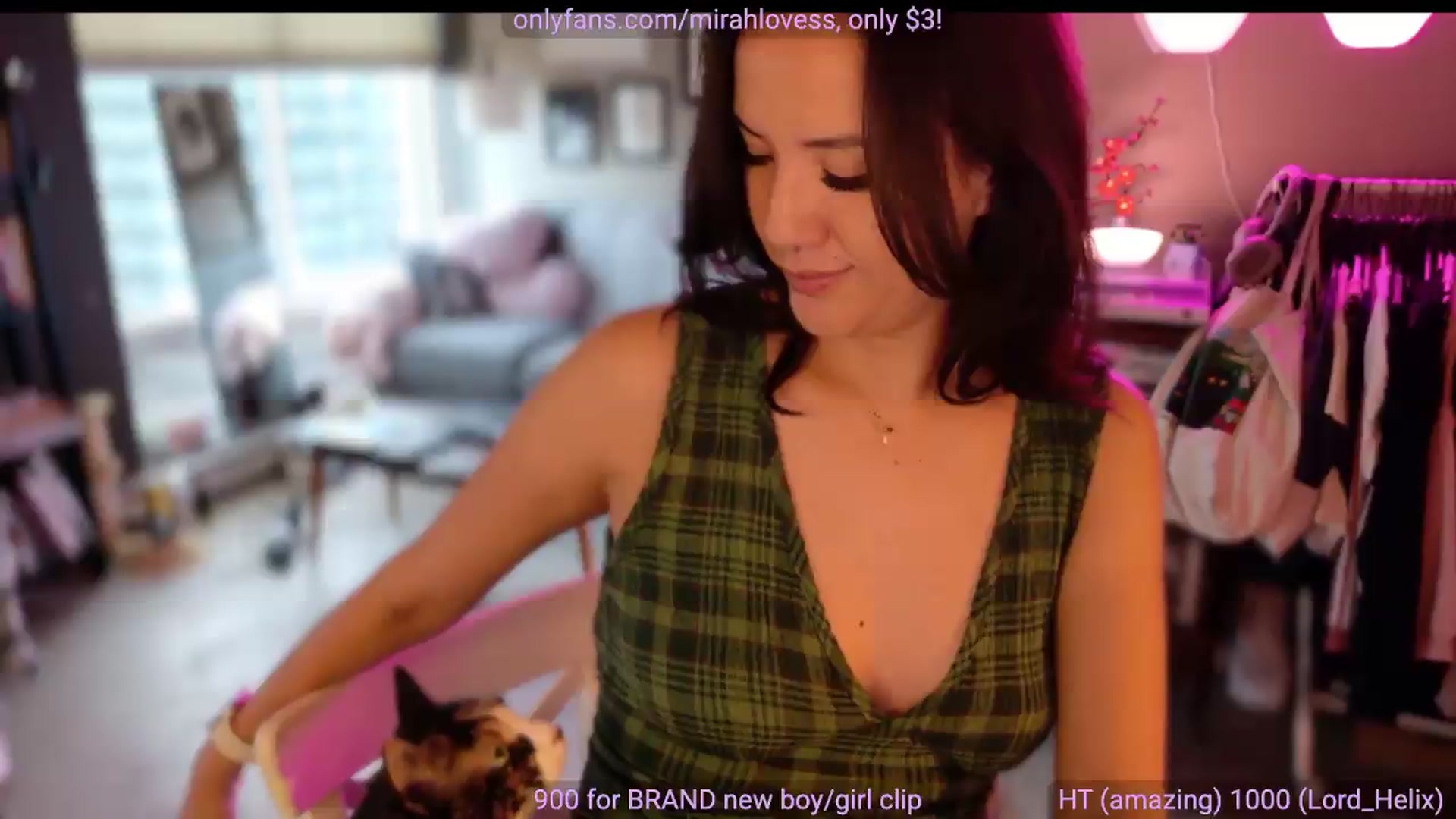 Gallery image thumbnail from Mirah's myfreecams stream on, 06/06/2026, 03:56 image 13 of 20