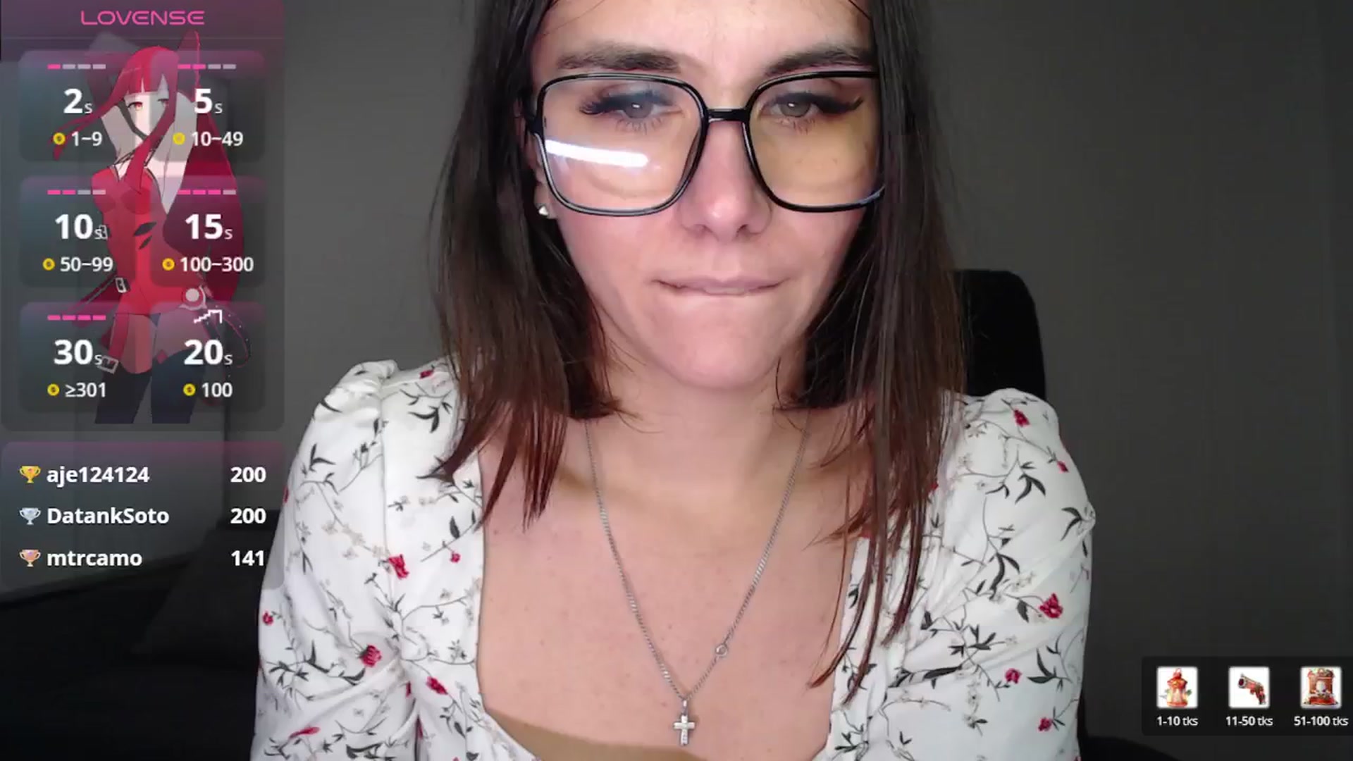Gallery image thumbnail from Mirella_Babe's myfreecams stream on, 12/31/2025, 16:19 image 4 of 20