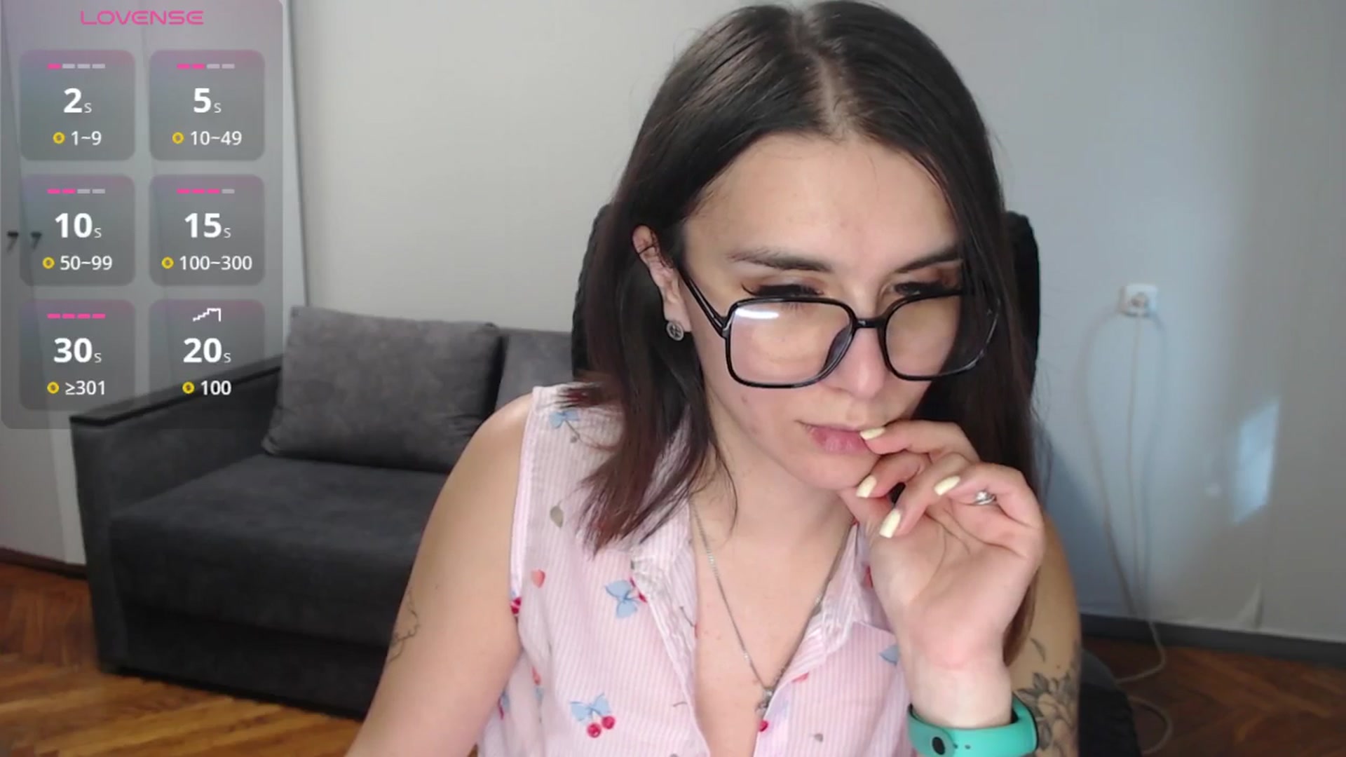 Gallery image thumbnail from Mirella_Babe's myfreecams stream on, 03/15/2026, 13:30 image 3 of 20
