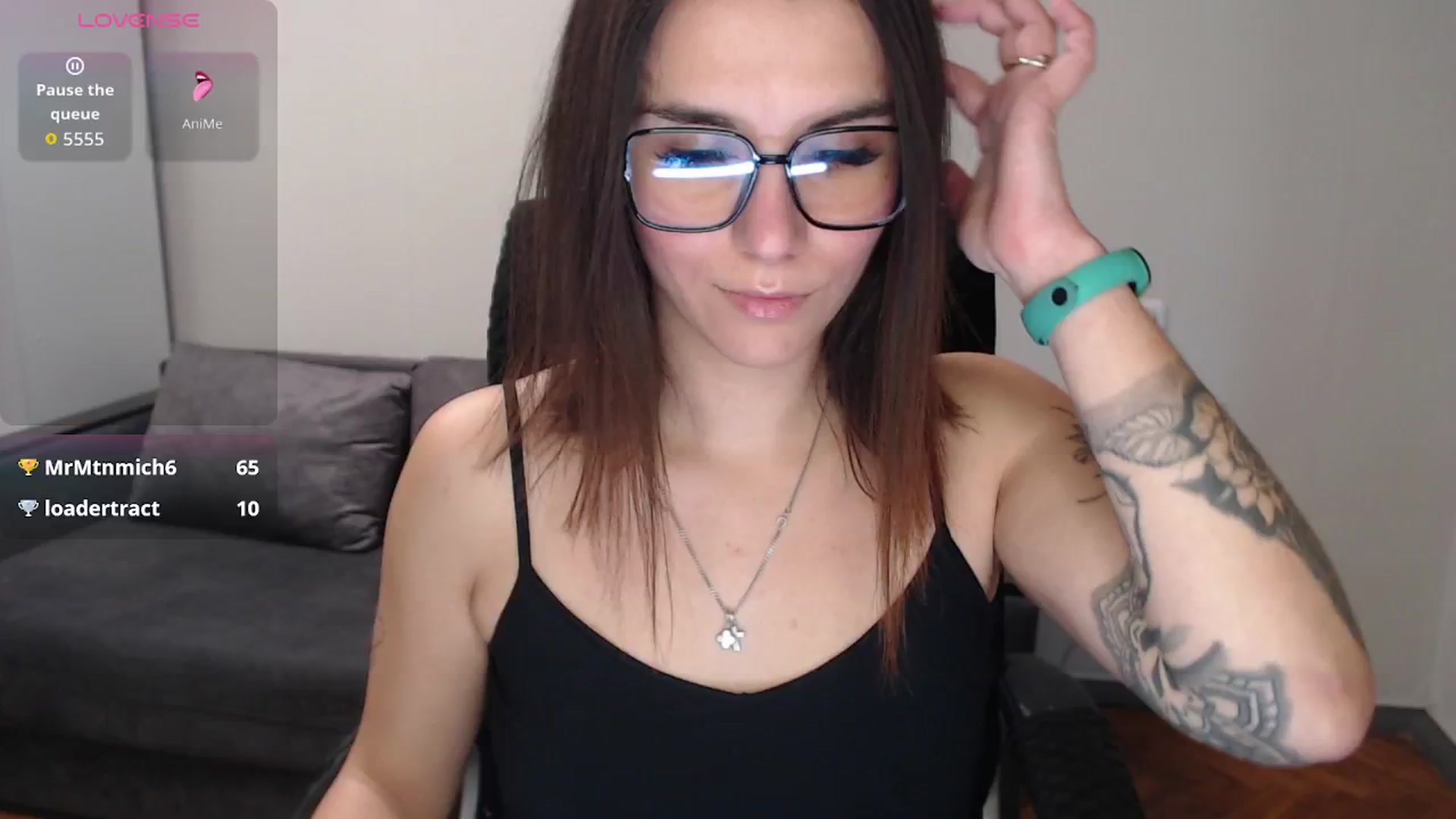 Gallery image thumbnail from Mirella_Babe's myfreecams stream on, 04/09/2026, 12:41 image 6 of 20