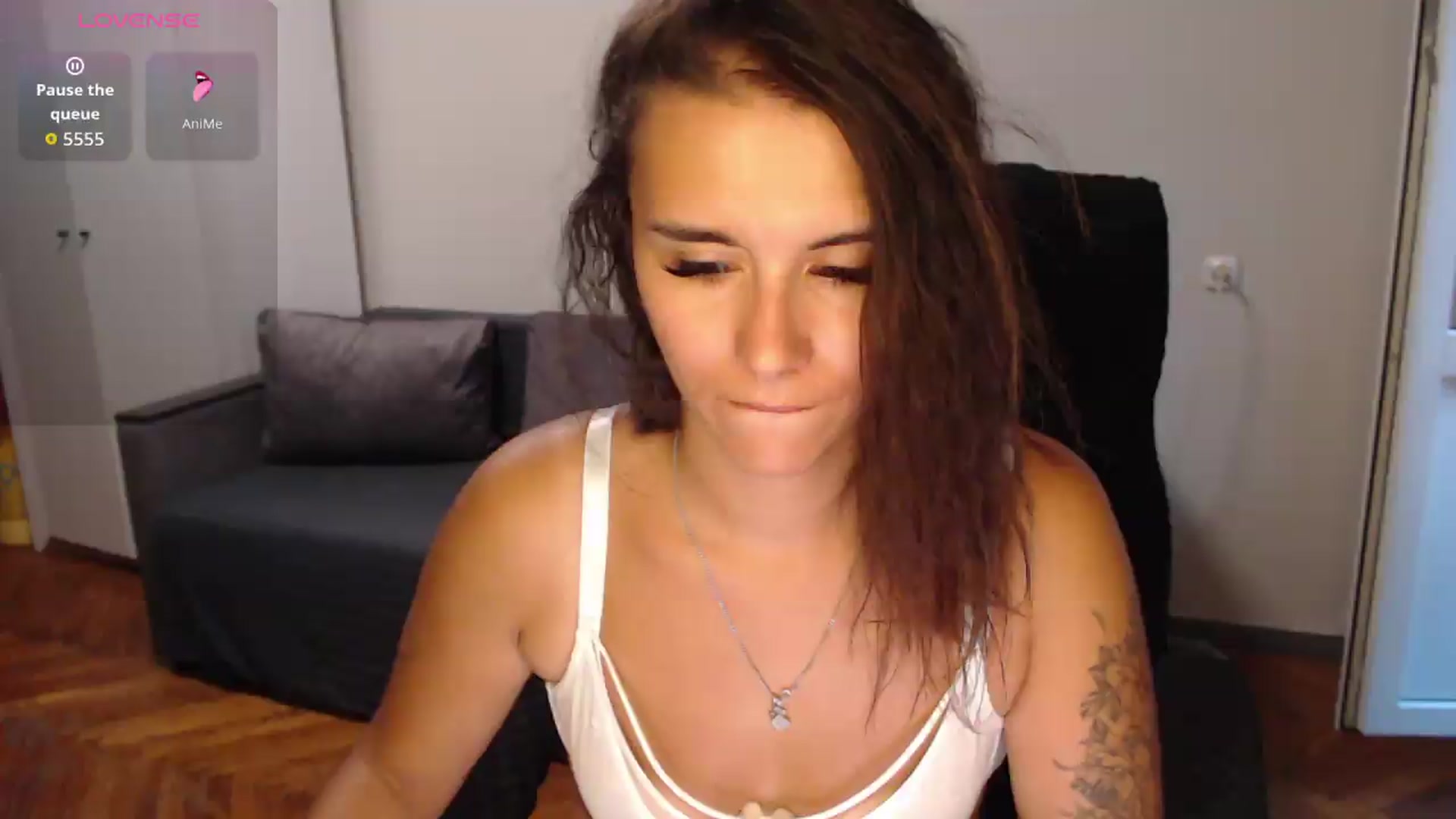 Gallery image thumbnail from Mirella_Babe's myfreecams stream on, 08/11/2026, 16:29 image 15 of 20