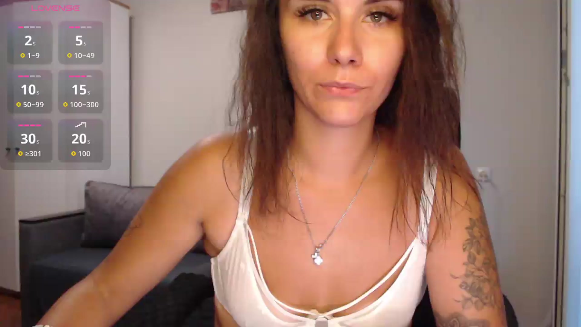 Gallery image thumbnail from Mirella_Babe's myfreecams stream on, 08/11/2026, 16:29 image 8 of 20