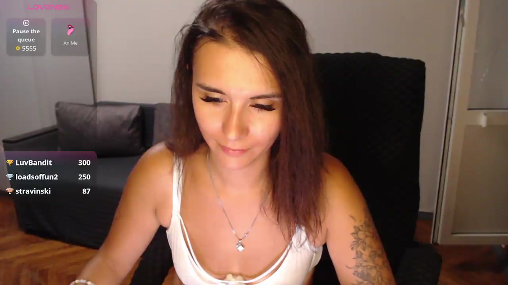 Gallery image thumbnail from Mirella_Babe's myfreecams stream on, 08/11/2026, 18:19 image 13 of 20