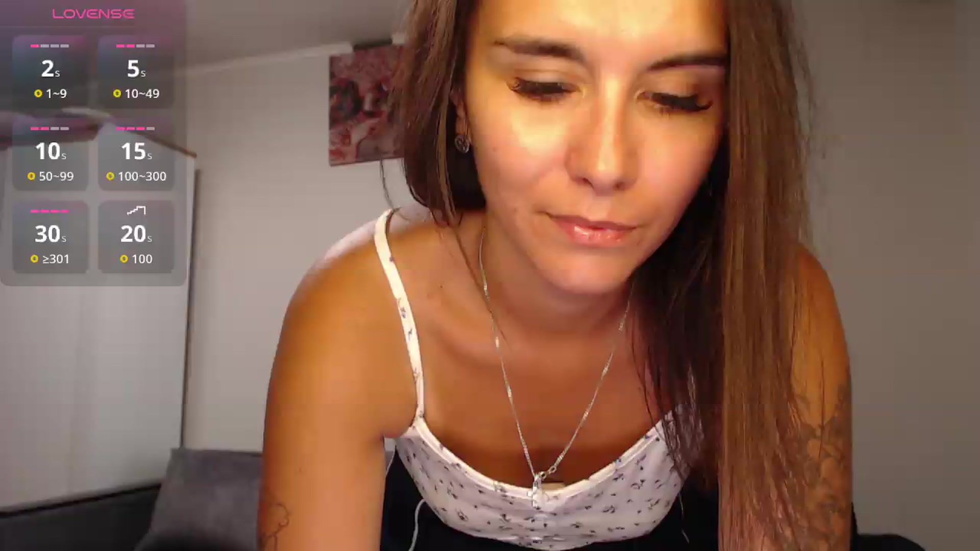 Gallery image thumbnail from Mirella_Babe's myfreecams stream on, 08/19/2026, 17:31 image 6 of 20