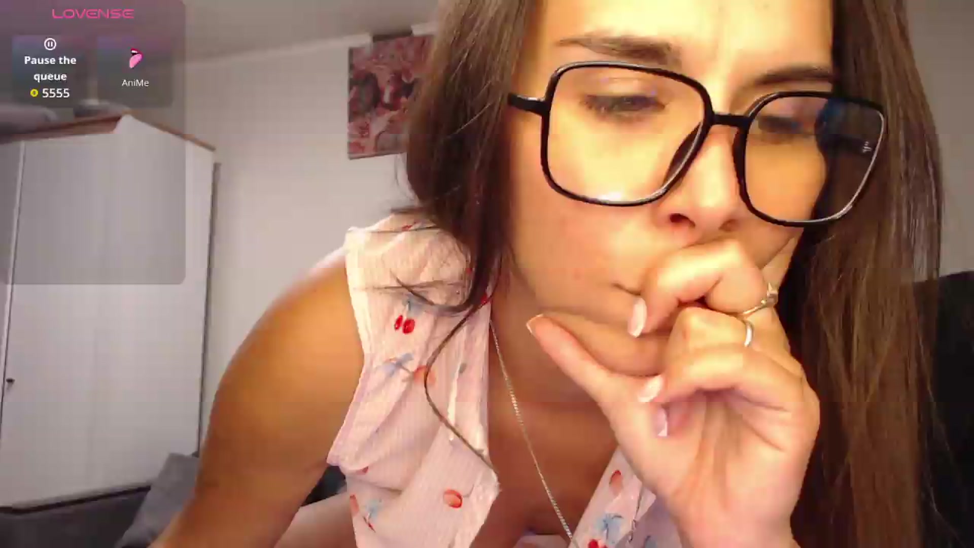 Gallery image thumbnail from Mirella_Babe's myfreecams stream on, 08/31/2026, 15:10 image 7 of 20