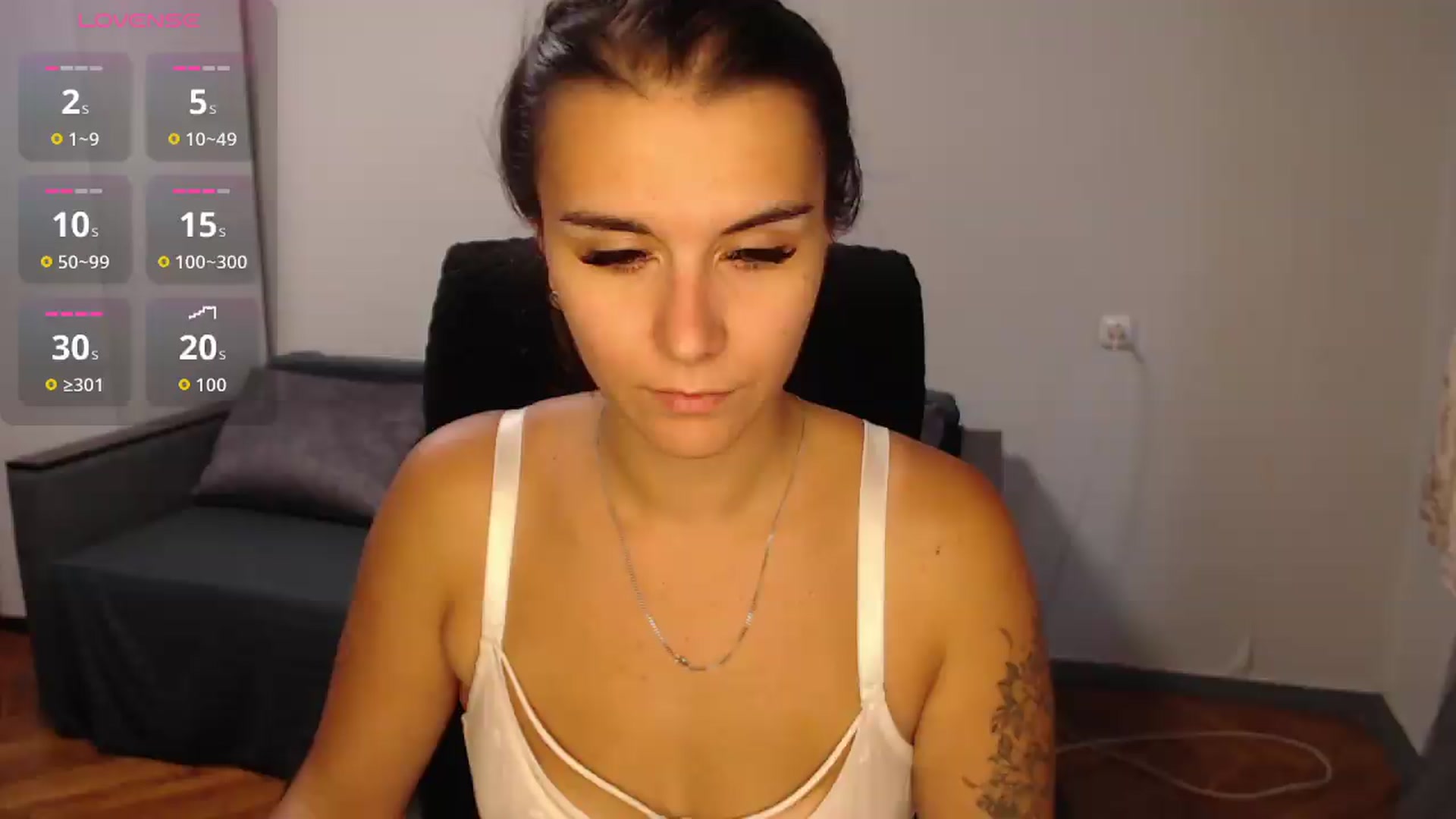 Gallery image thumbnail from Mirella_Babe's myfreecams stream on, 09/24/2026, 11:03 image 14 of 20