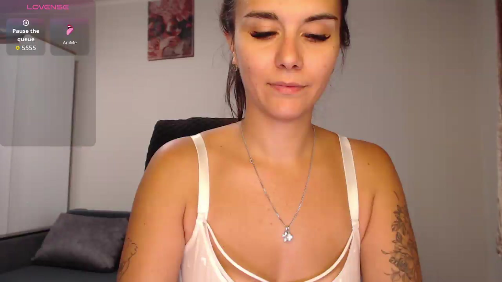 Gallery image thumbnail from Mirella_Babe's myfreecams stream on, 09/24/2026, 11:33 image 3 of 20