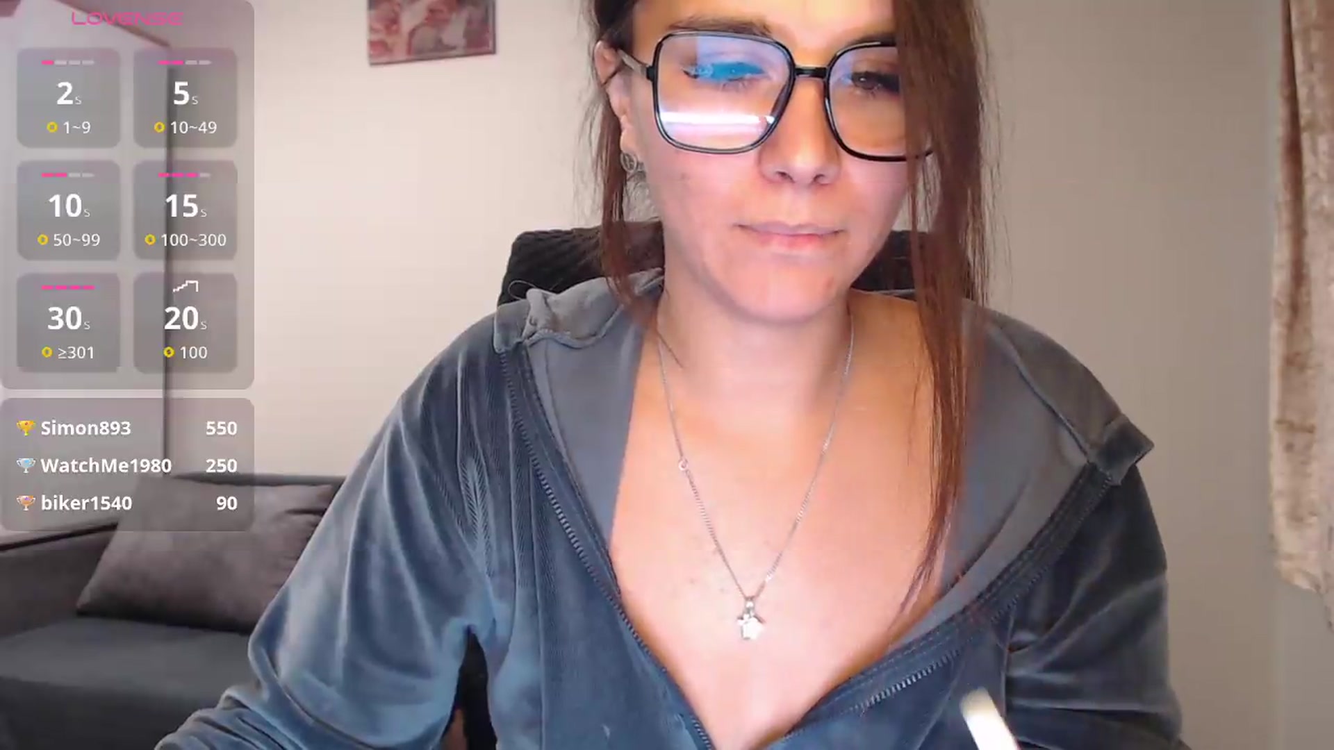 Gallery image thumbnail from Mirella_Babe's myfreecams stream on, 09/27/2026, 14:33 image 15 of 20