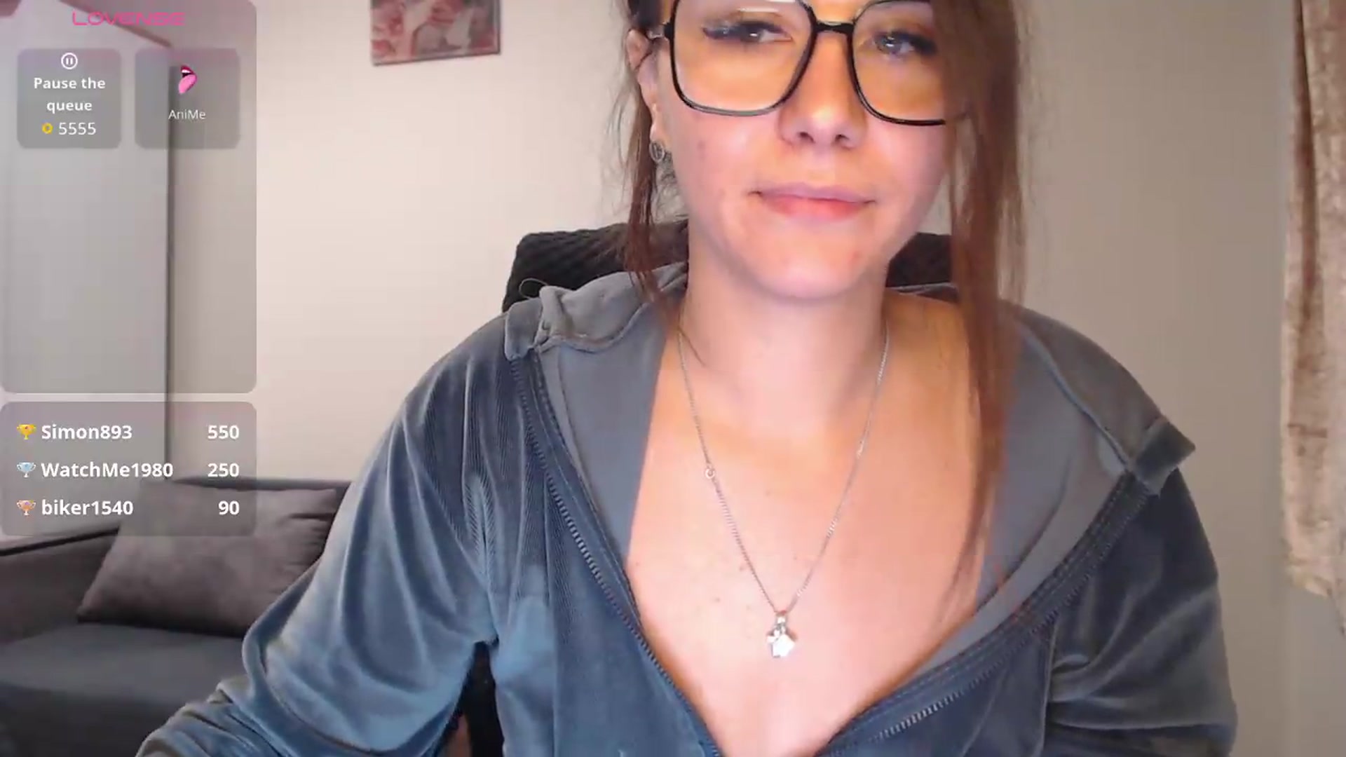 Gallery image thumbnail from Mirella_Babe's myfreecams stream on, 09/27/2026, 14:33 image 14 of 20