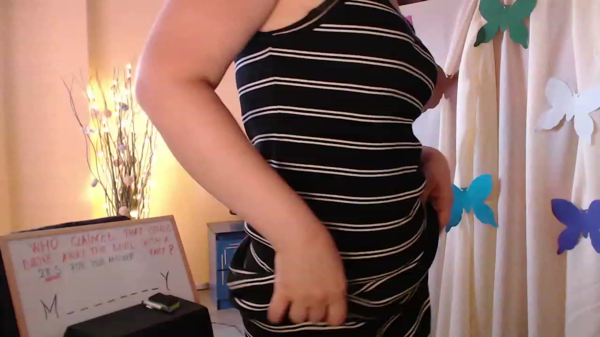 Gallery image thumbnail from MiriamRose's myfreecams stream on, 07/20/2023, 12:23 image 9 of 20