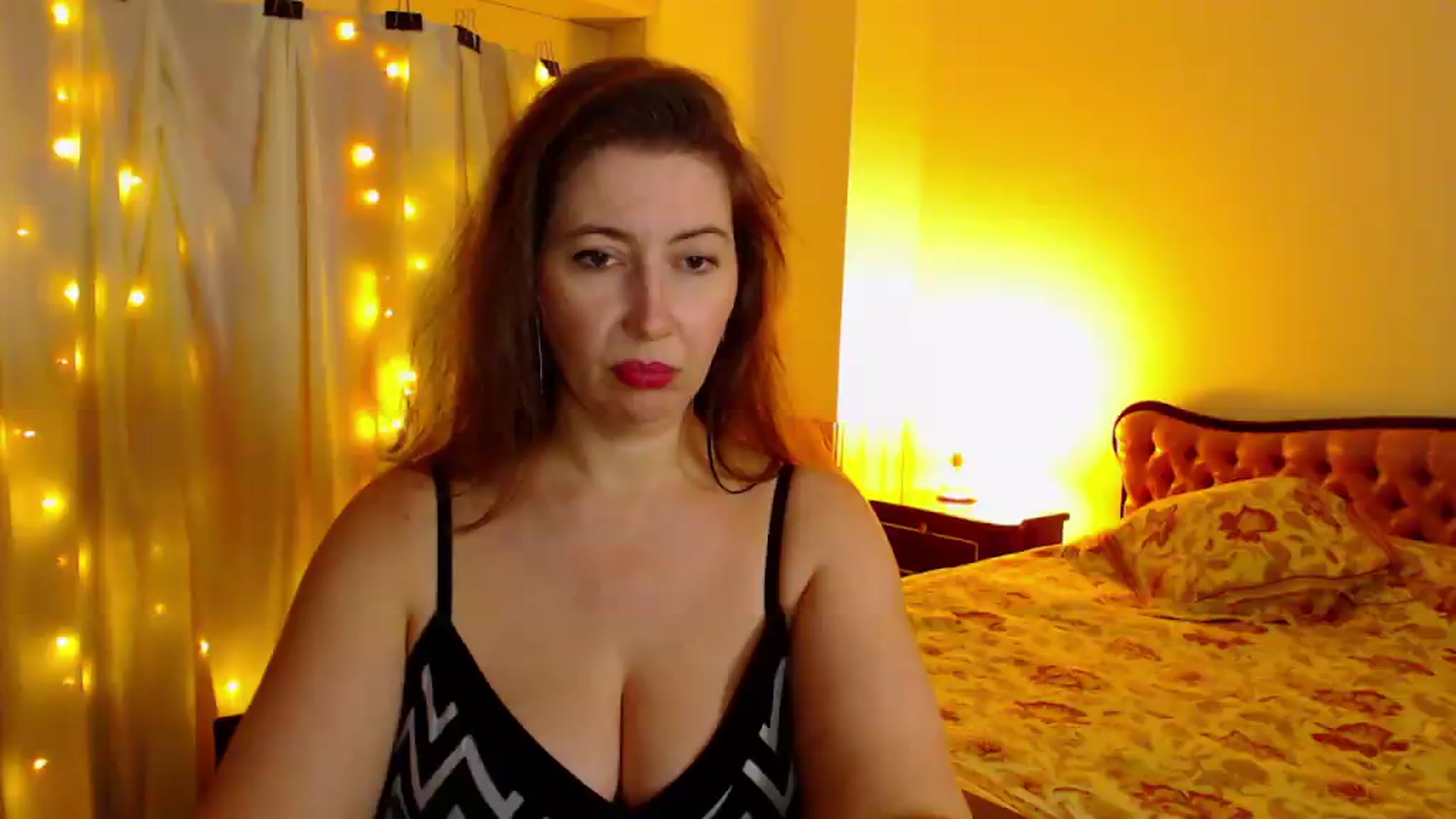 Gallery image thumbnail from MiriamRose's myfreecams stream on, 07/16/2026, 15:23 image 15 of 20