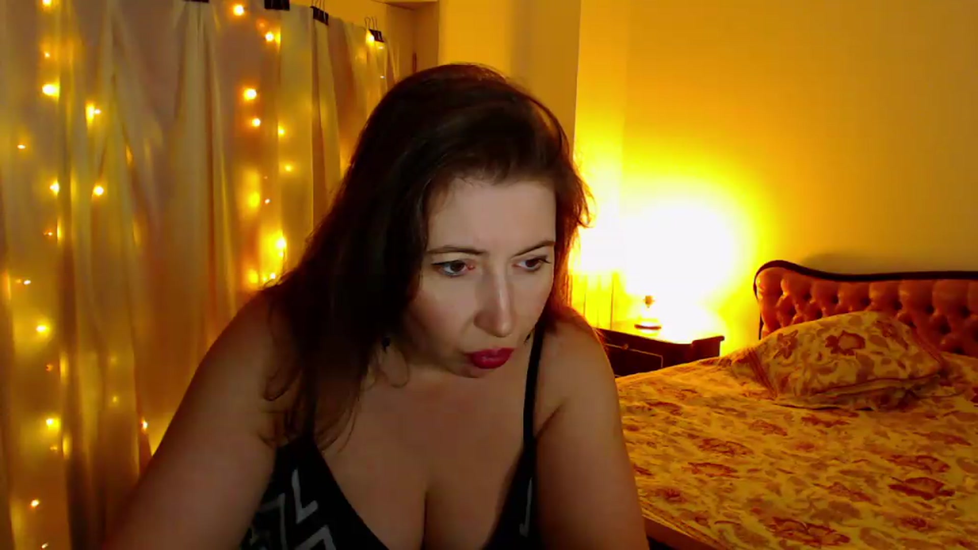 Gallery image thumbnail from MiriamRose's myfreecams stream on, 07/16/2026, 15:23 image 7 of 20
