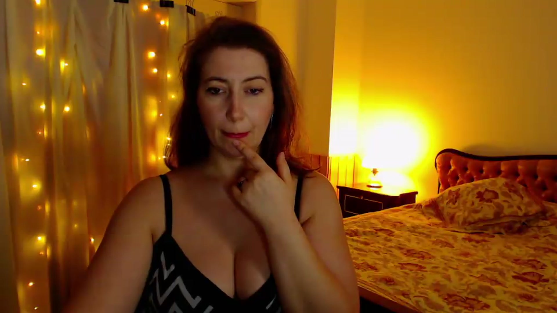 Gallery image thumbnail from MiriamRose's myfreecams stream on, 07/16/2026, 15:23 image 2 of 20