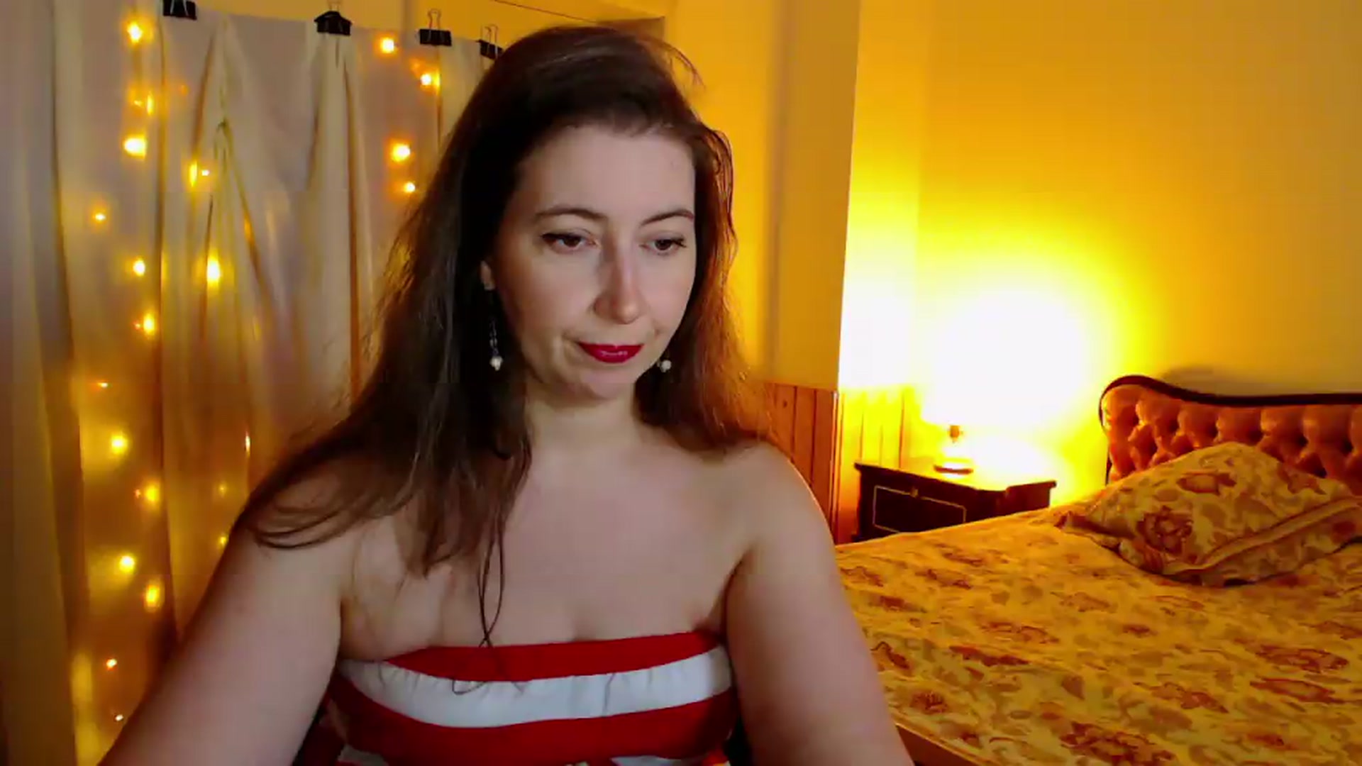 Gallery image thumbnail from MiriamRose's myfreecams stream on, 07/17/2026, 12:22 image 2 of 20