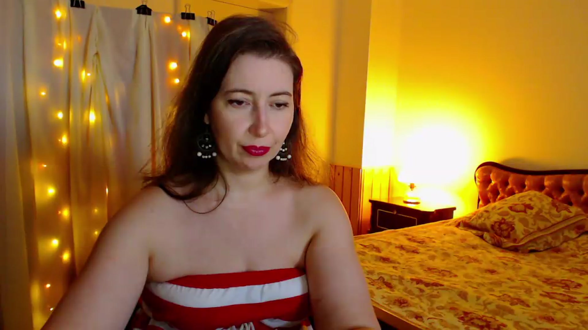 Gallery image thumbnail from MiriamRose's myfreecams stream on, 07/17/2026, 12:22 image 5 of 20
