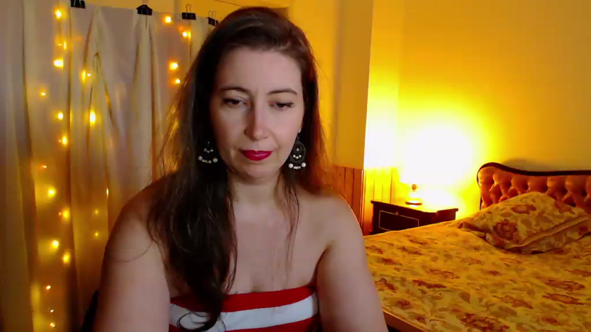 Gallery image thumbnail from MiriamRose's myfreecams stream on, 07/17/2026, 12:22 image 15 of 20