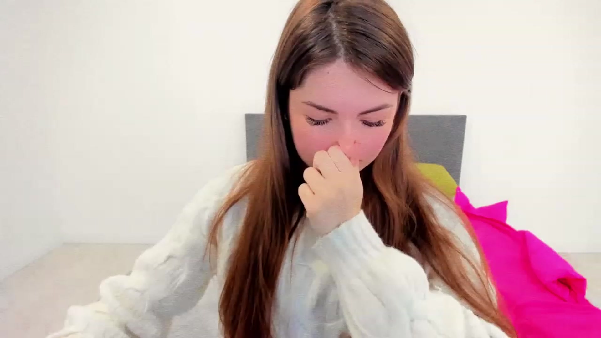Gallery image thumbnail from Miriam_Mills's myfreecams stream on, 12/02/2022, 09:29 image 15 of 20