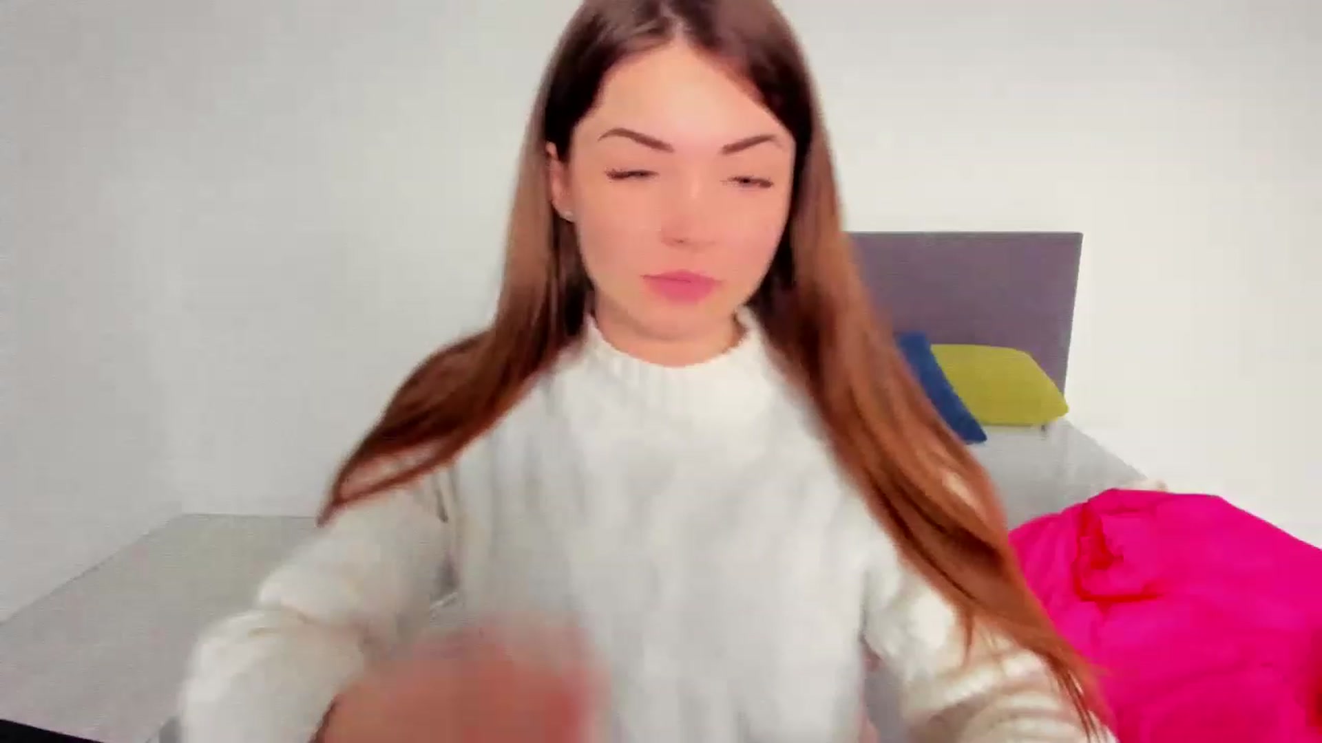 Gallery image thumbnail from Miriam_Mills's myfreecams stream on, 12/02/2022, 12:09 image 18 of 20
