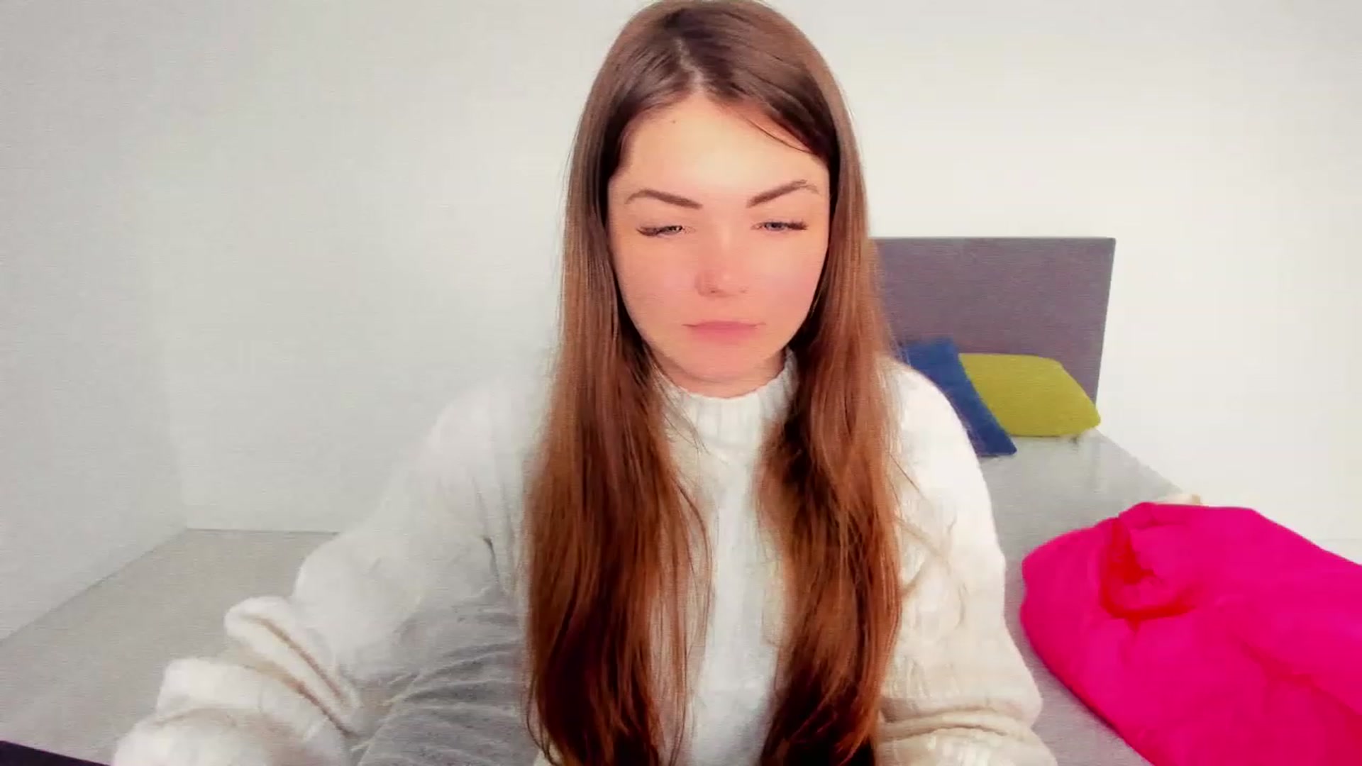 Gallery image thumbnail from Miriam_Mills's myfreecams stream on, 12/02/2022, 12:09 image 5 of 20