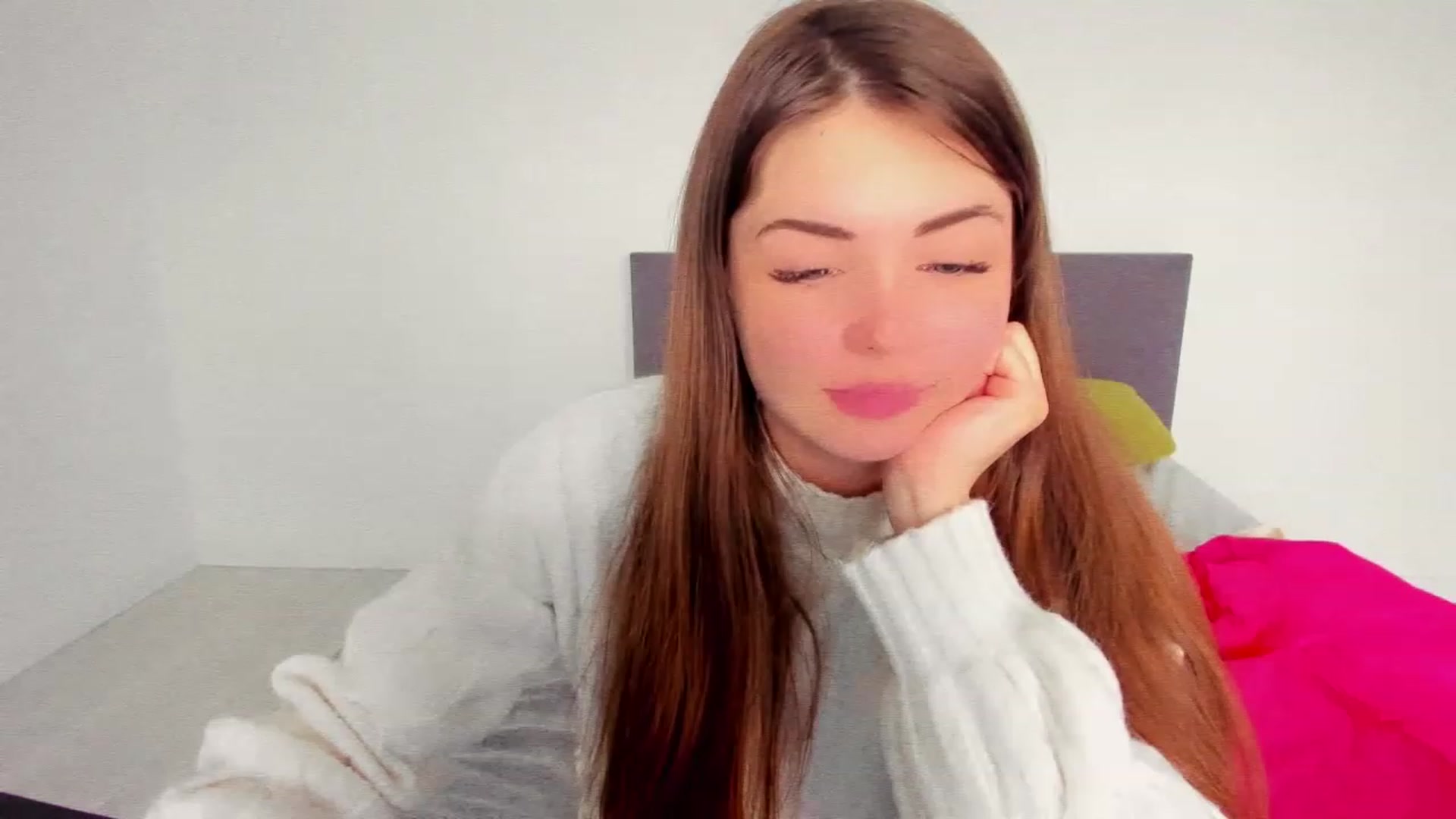 Gallery image thumbnail from Miriam_Mills's myfreecams stream on, 12/02/2022, 12:09 image 6 of 20